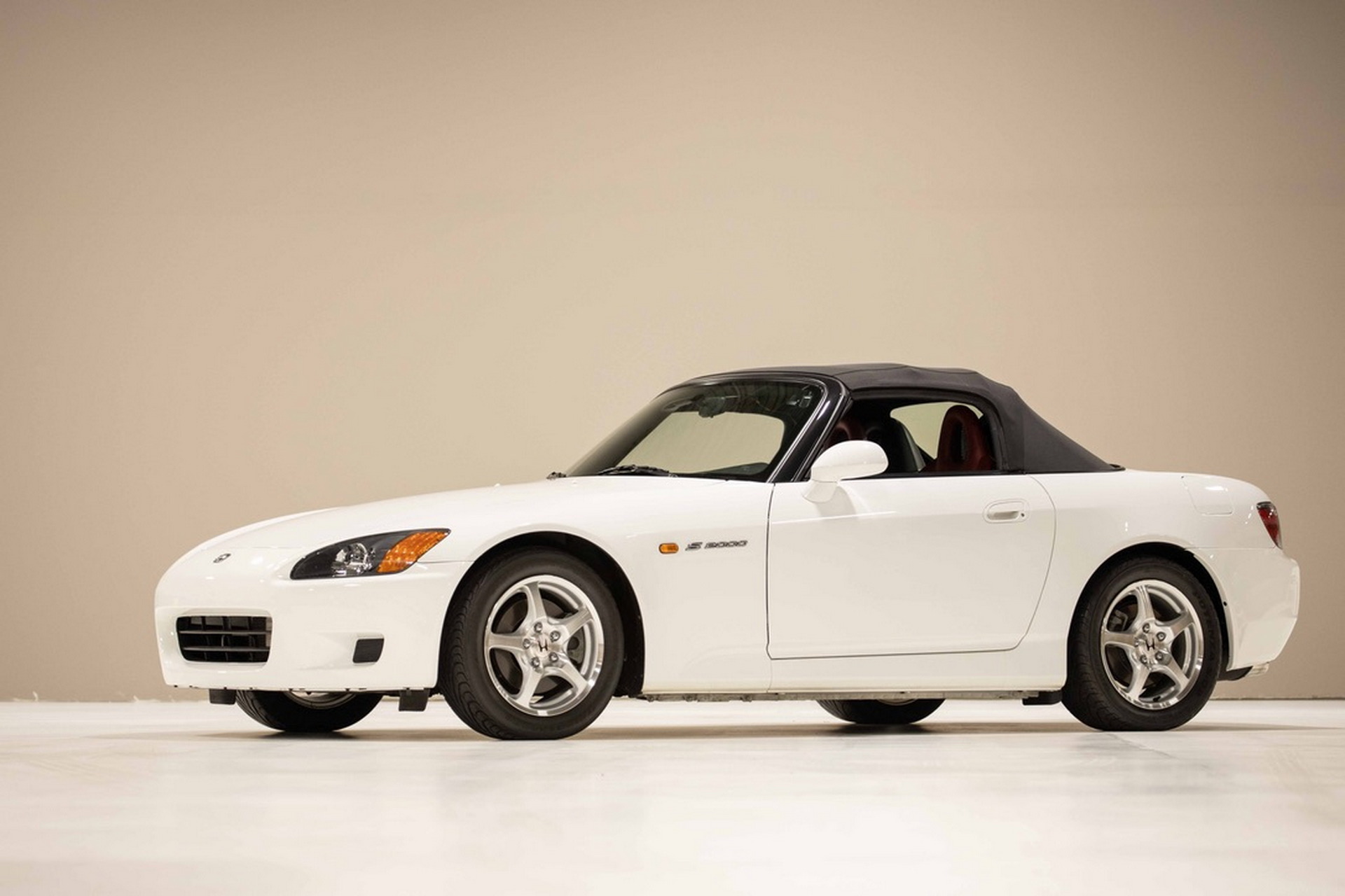 This Low-Mileage White-On-Red Honda S2000 Has Already Attracted A High Bid Of $35,000
