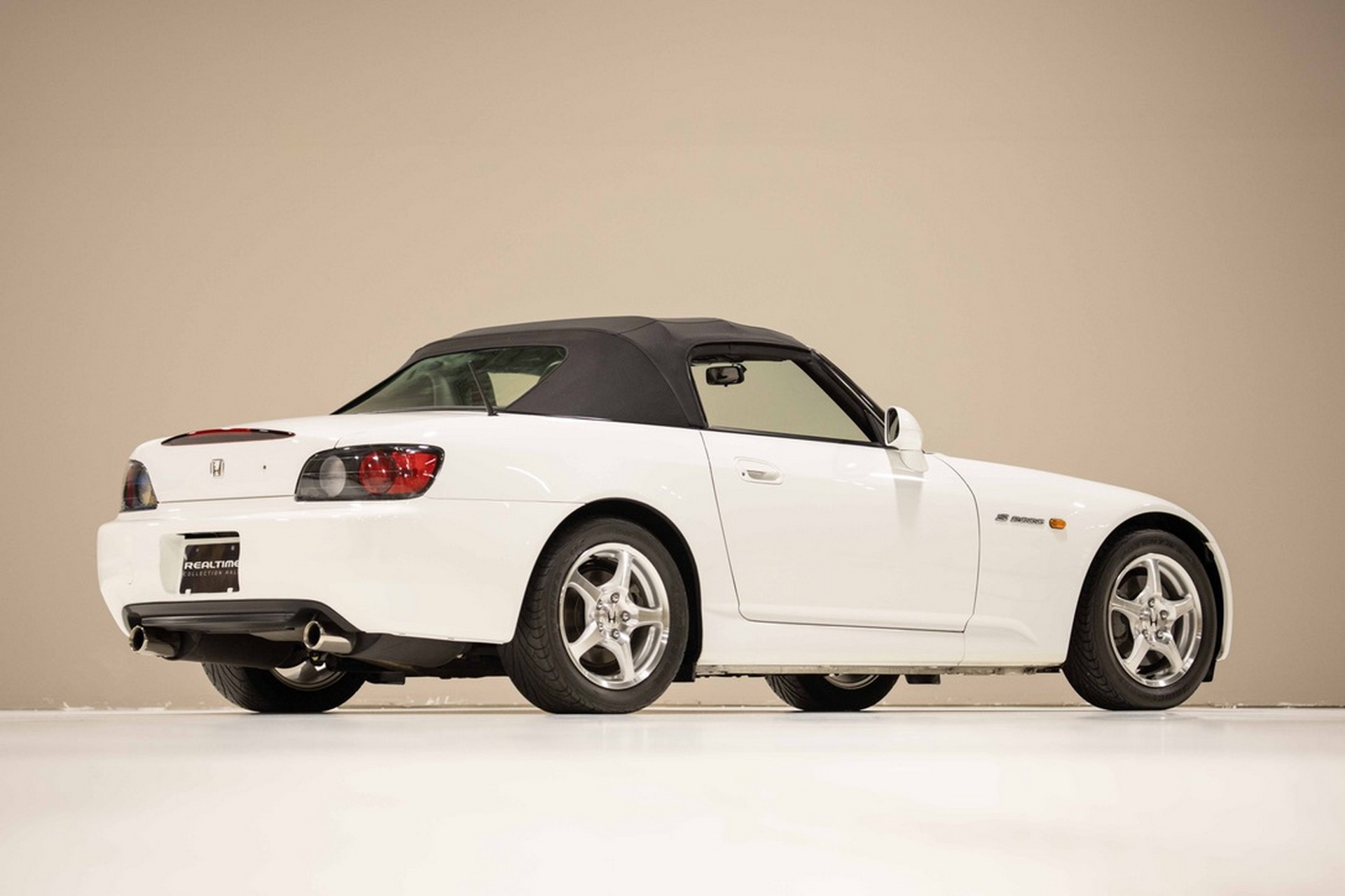 This Low-Mileage White-On-Red Honda S2000 Has Already Attracted A High Bid Of $35,000