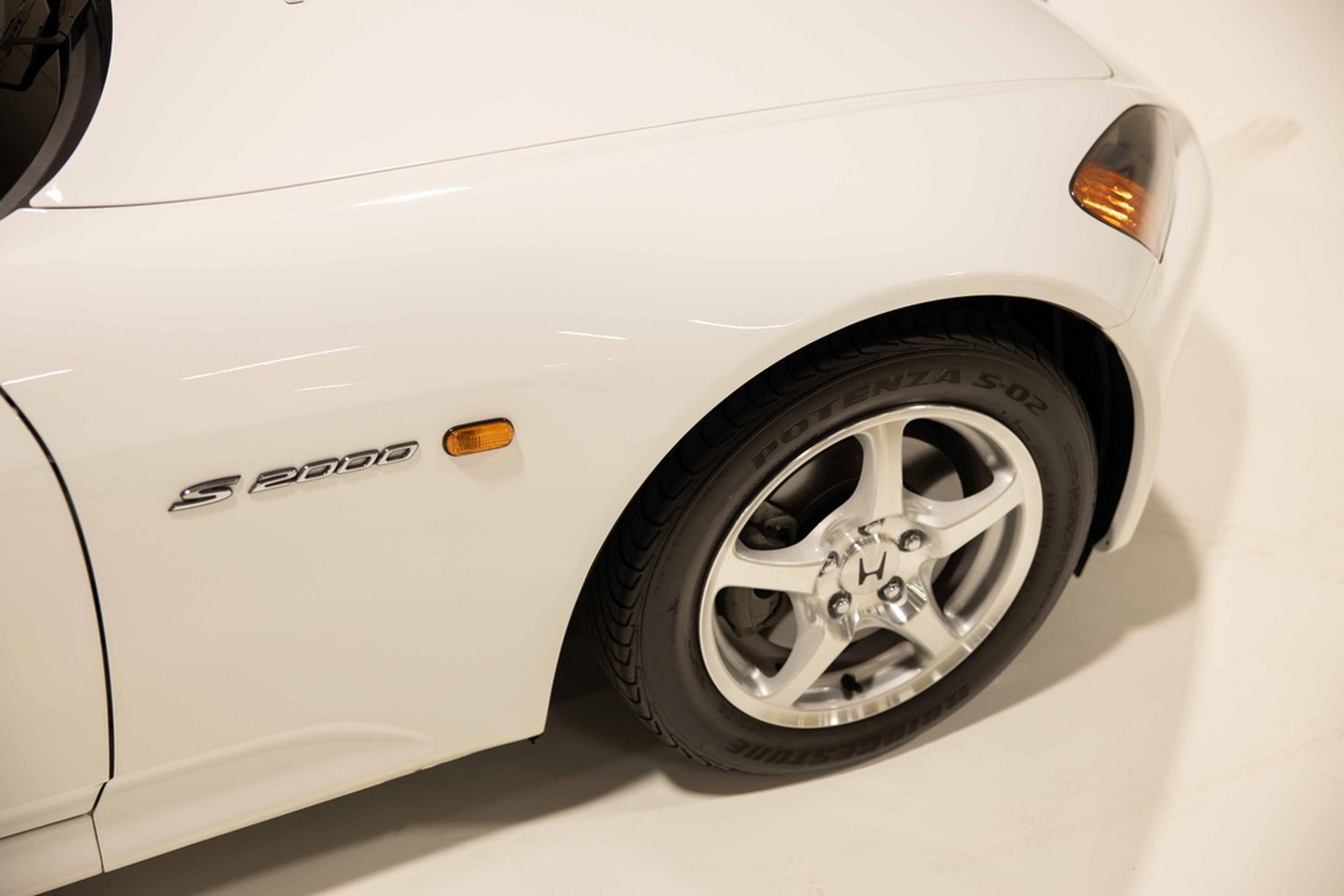 This Low-Mileage White-On-Red Honda S2000 Has Already Attracted A High Bid Of $35,000