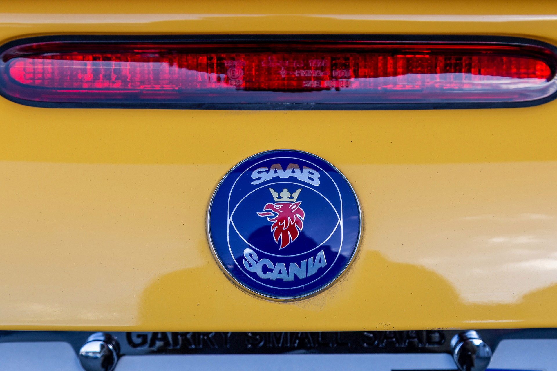 Pristine Saab 9-3 Viggen Convertible Is One Characterful Swede