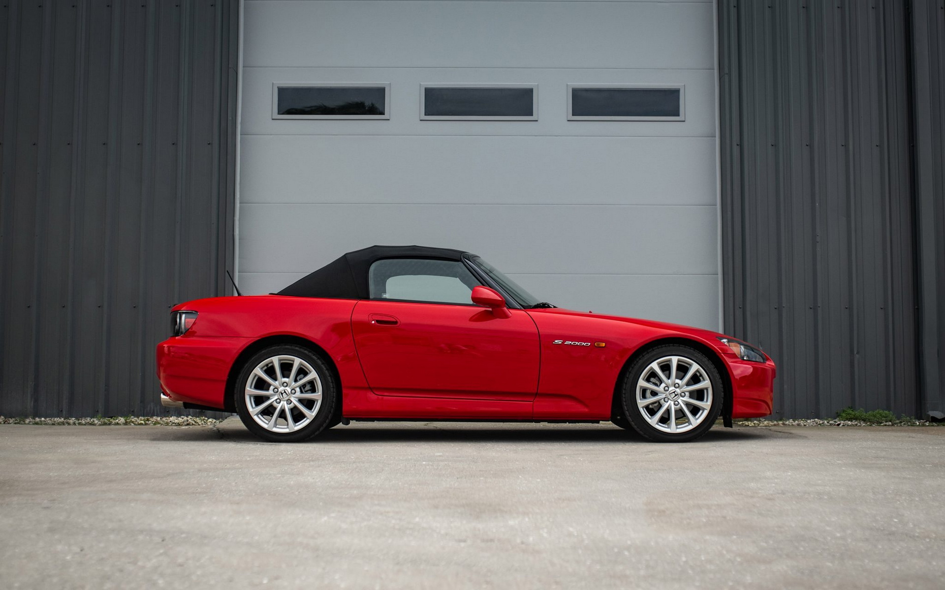 This Honda S2000 AP2 Has Driven Just 1,900 Miles, But It’ll Cost You Over $51K