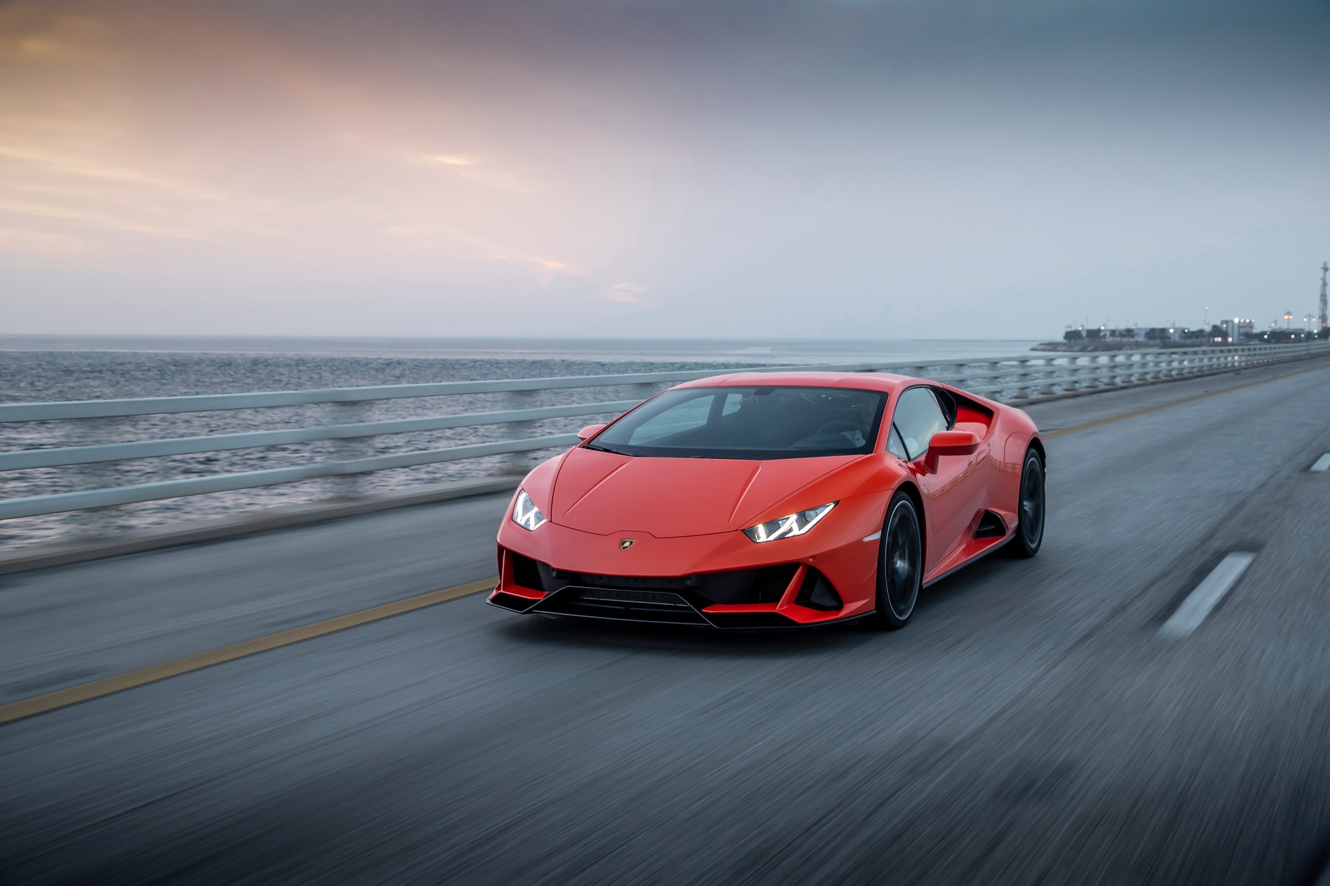 Lamborghini Huracan Evo Gains Android Auto and Alexa