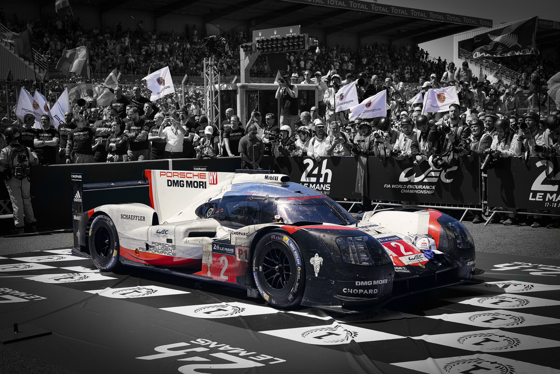 Porsche Spain Releases Quartet Of Motorsport-Inspired Liveries For The Macan