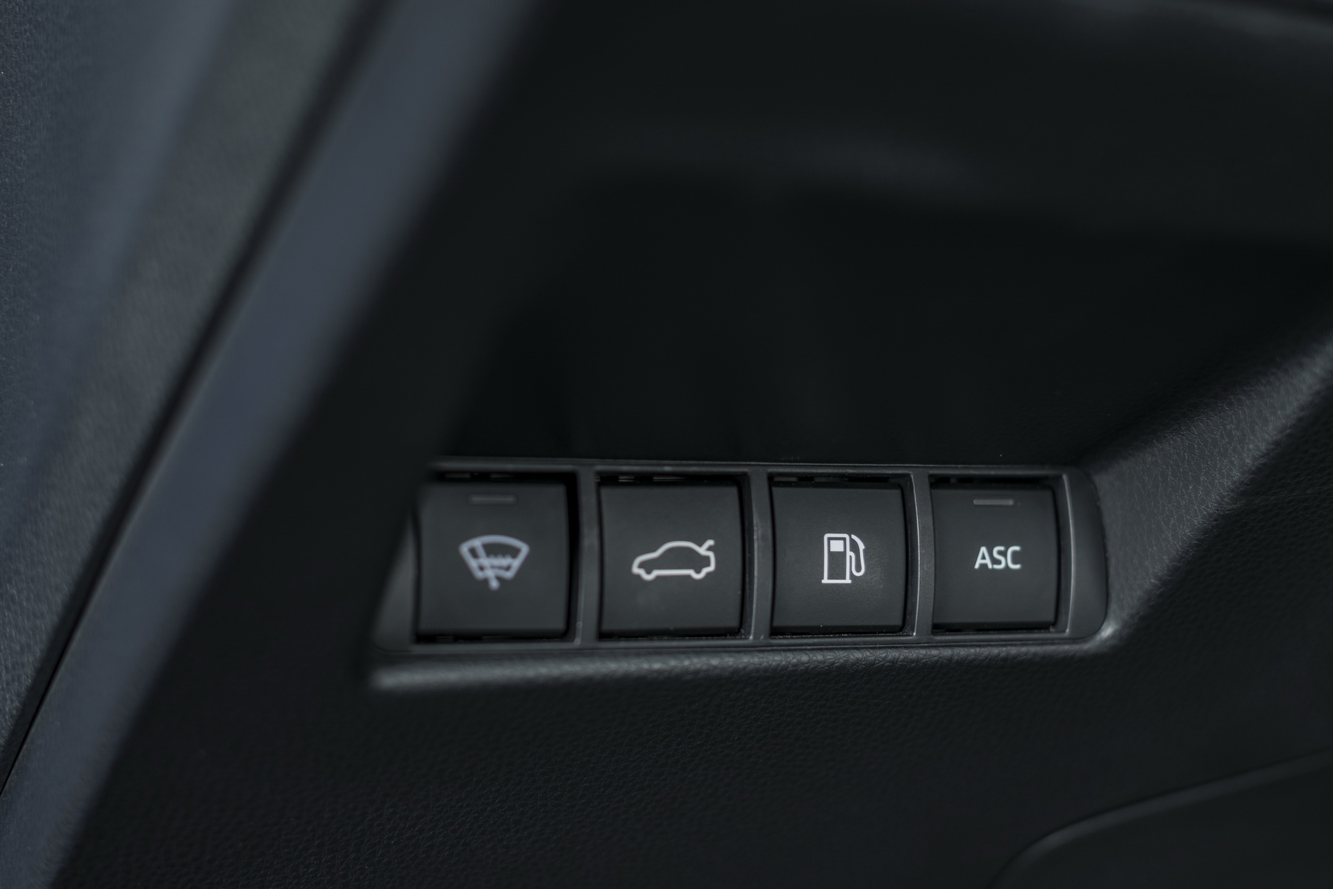 See The European 2021 Toyota Mirai RWD Fuel Cell Car In Over 150 Photos