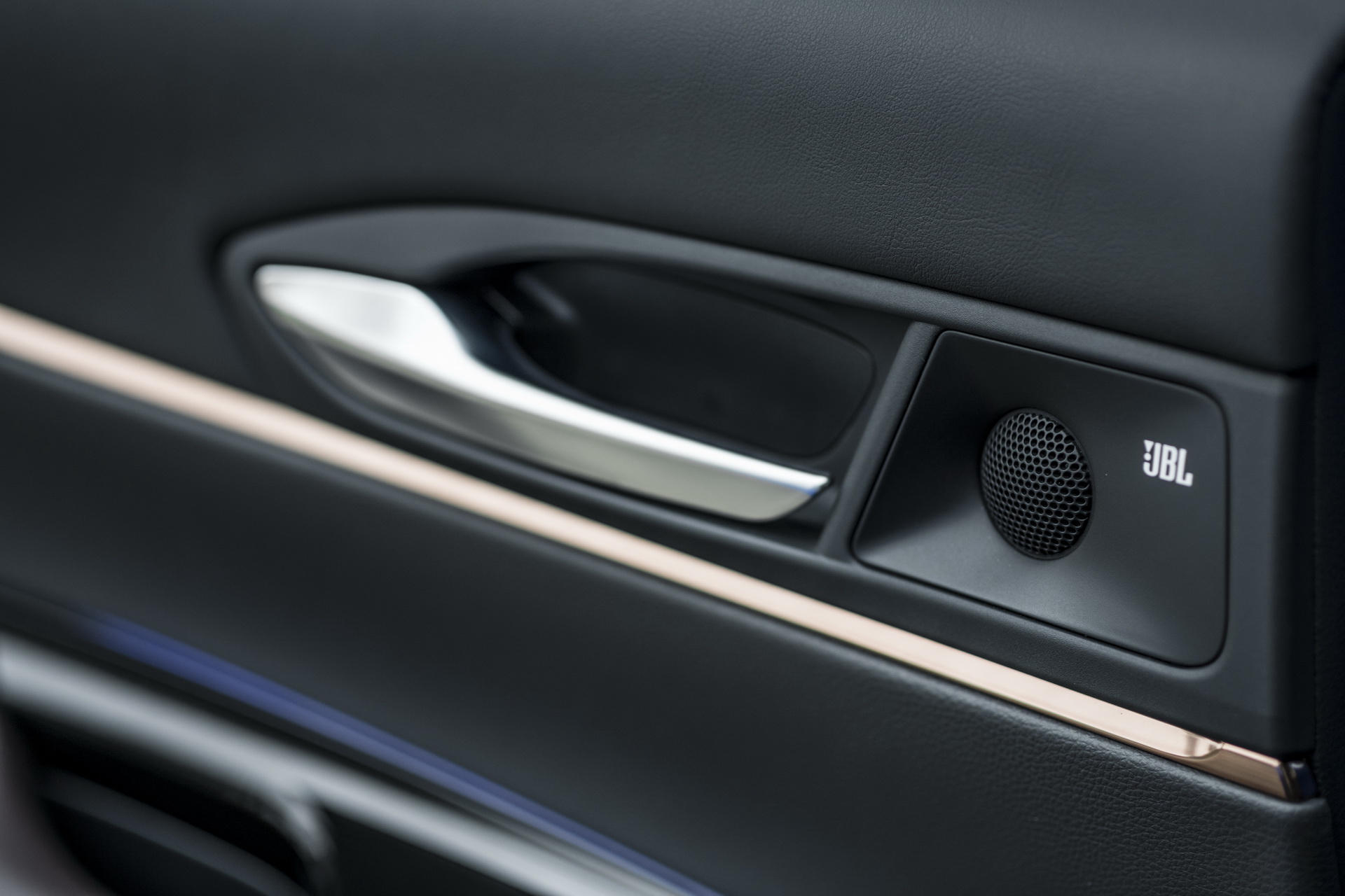 See The European 2021 Toyota Mirai RWD Fuel Cell Car In Over 150 Photos