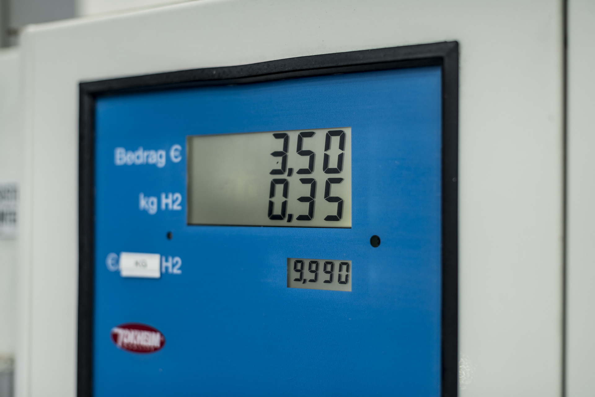 See The European 2021 Toyota Mirai RWD Fuel Cell Car In Over 150 Photos