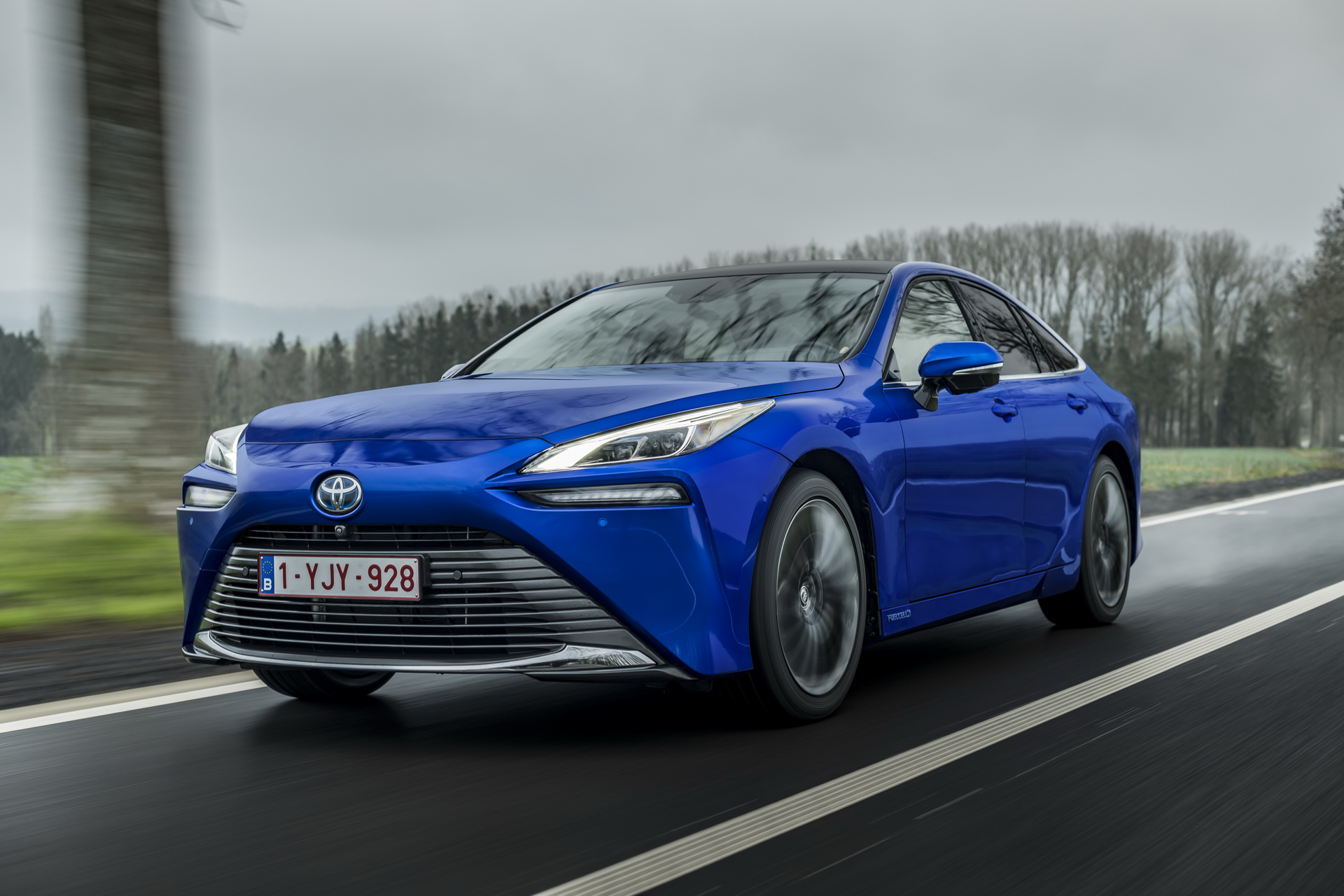 See The European 2021 Toyota Mirai RWD Fuel Cell Car In Over 150 Photos
