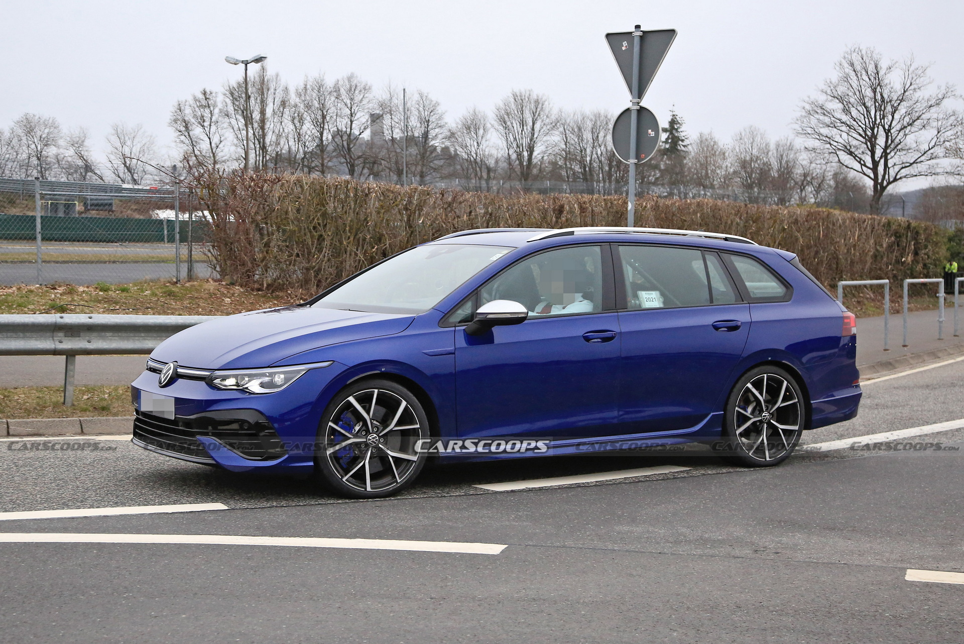 New VW Golf R Wagon Spotted With Non-Existent Camo At Nurburging