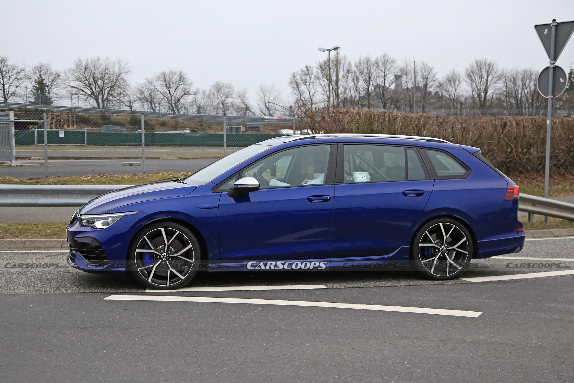New VW Golf R Wagon Spotted With Non-Existent Camo At Nurburging