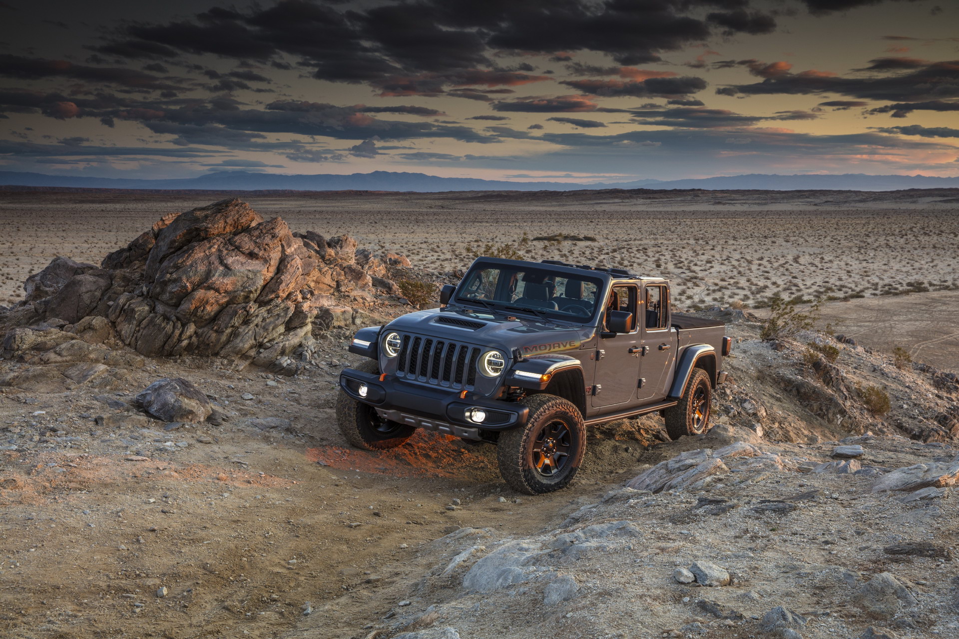 Desert-Rated Jeep Gladiator Mojave Arrives In Mexico As A 2021MY