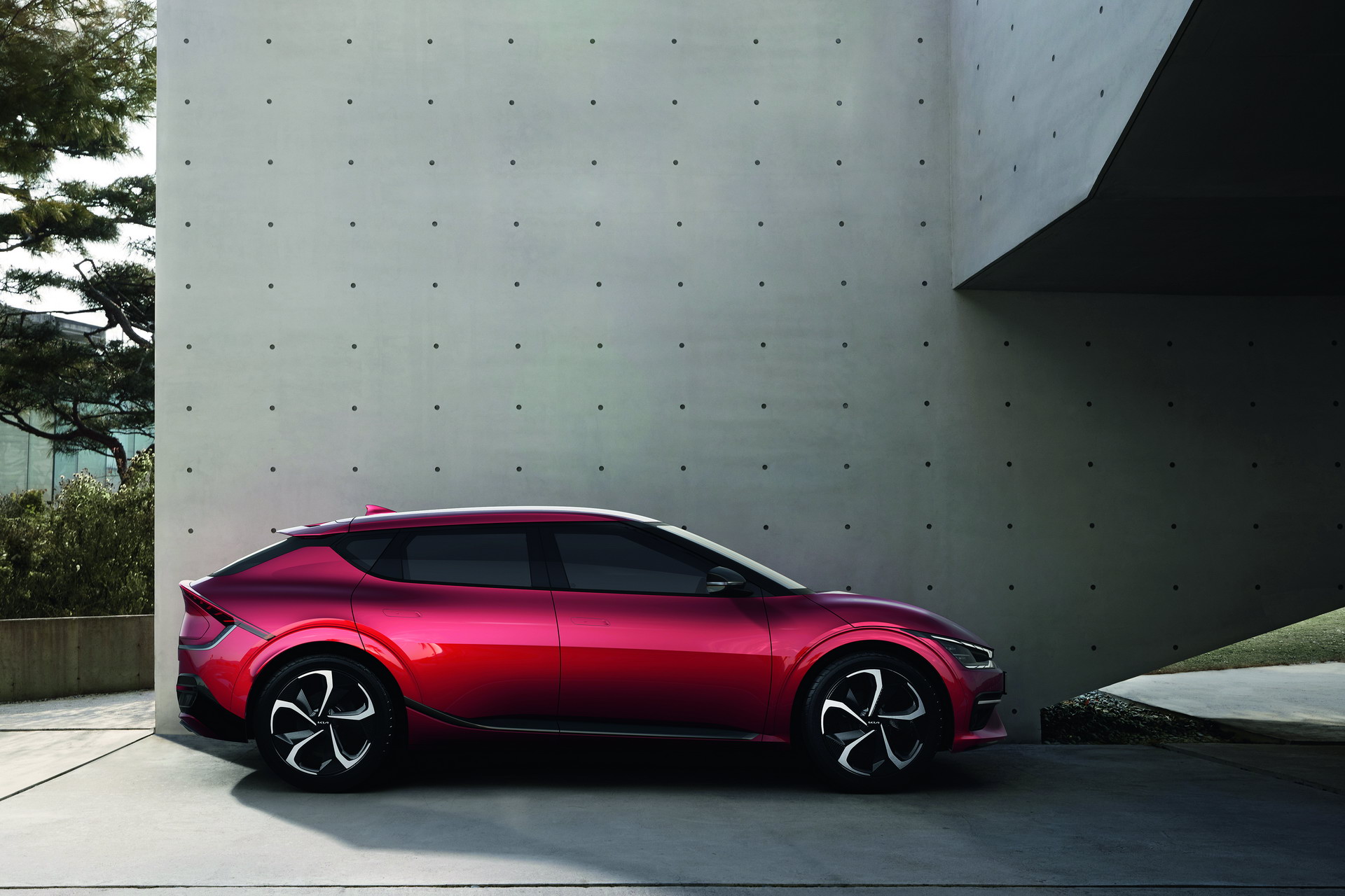 Kia EV6 Priced From £40,895 In The UK, Deliveries Start This Fall