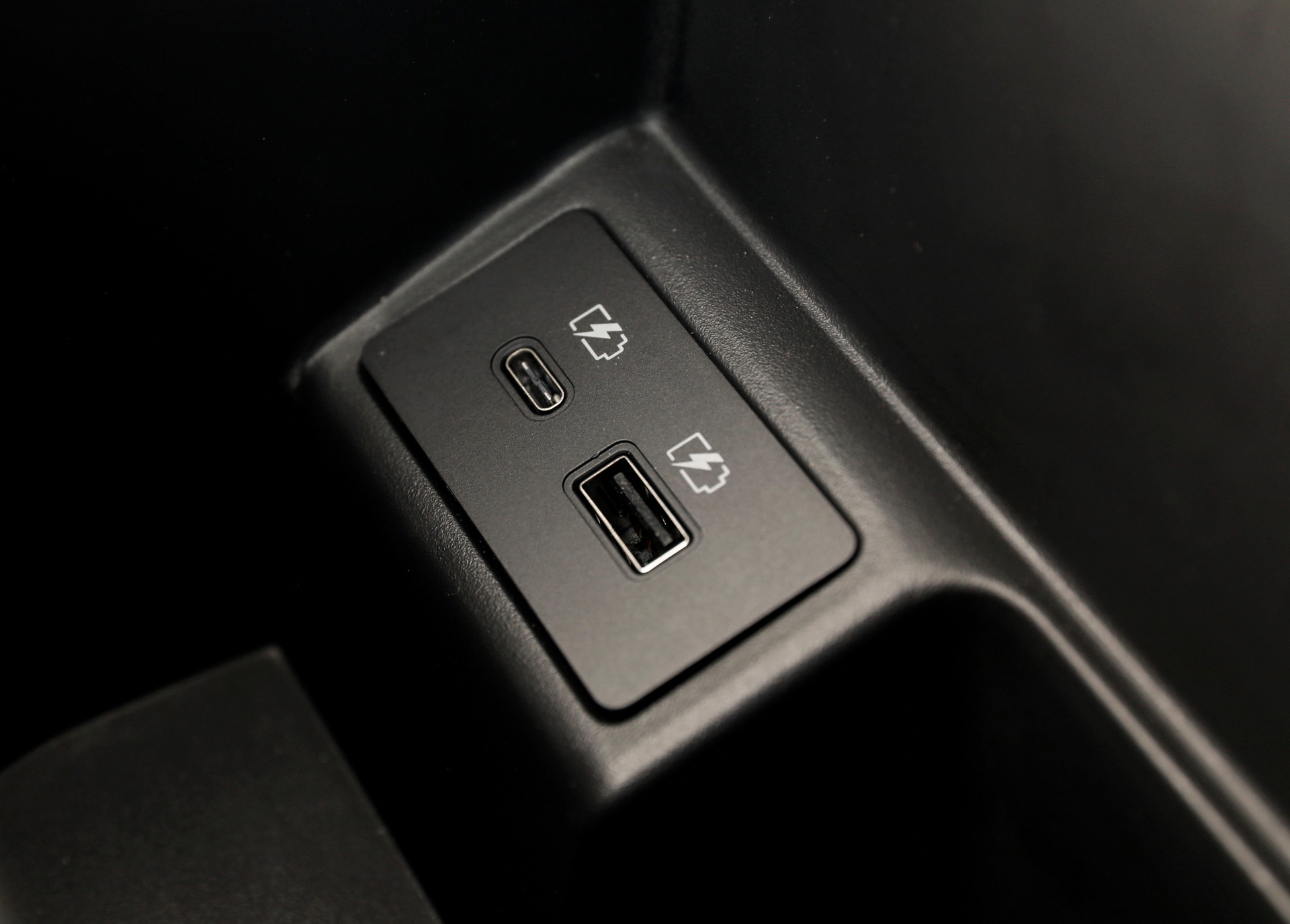 2021 Nissan Navara: New Ute Launched In Australia, Prices Start At AU$33,890