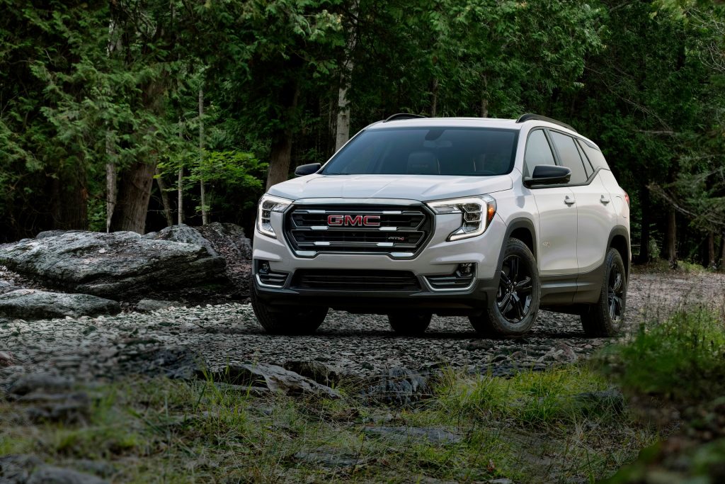  GM Needs To Fix Child Seat Bars On More Than 660,000 Chevrolet Equinox And GMC Terrain Models