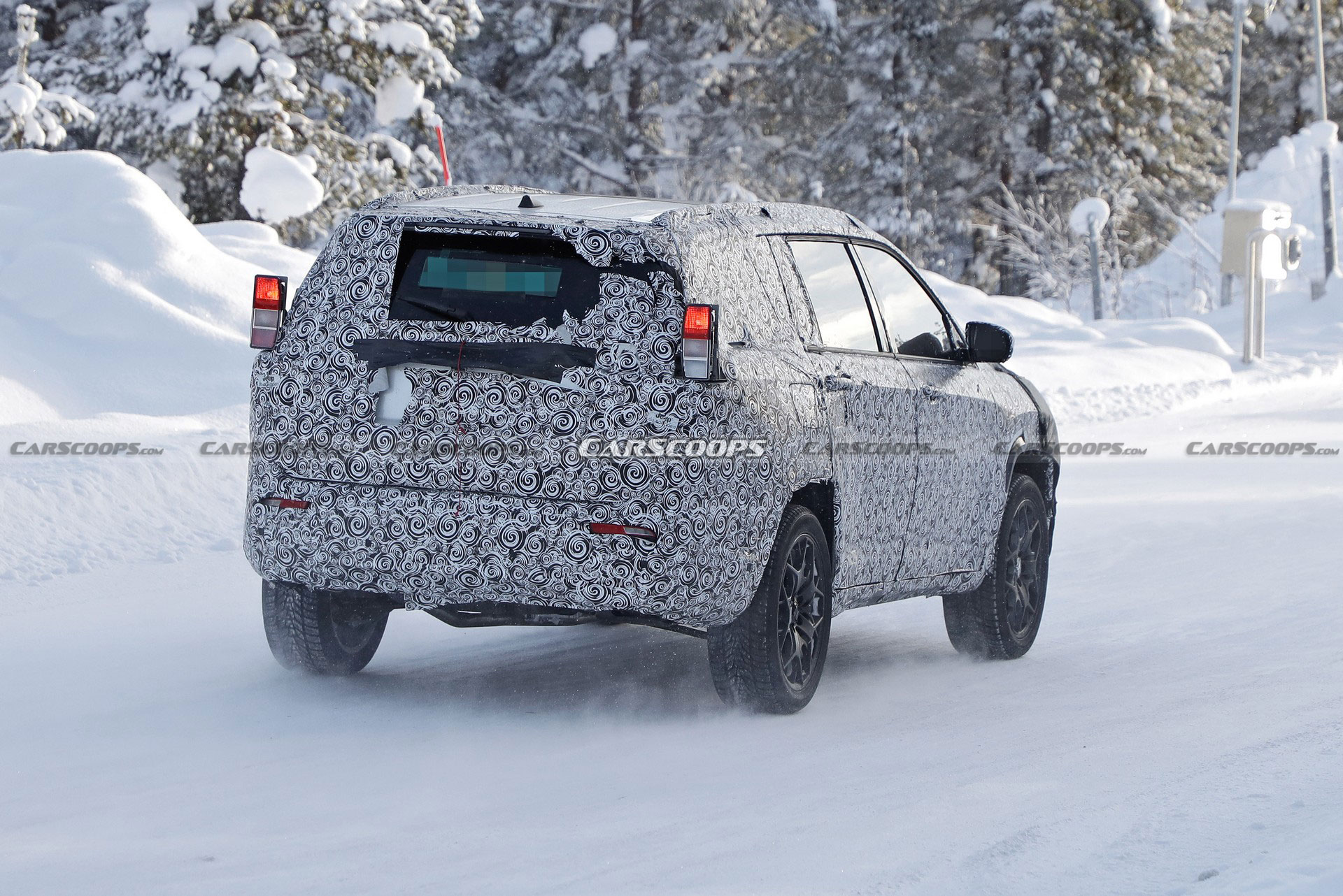 Jeep’s Seven-Seat Compass Could Be A Grand Family Hauler