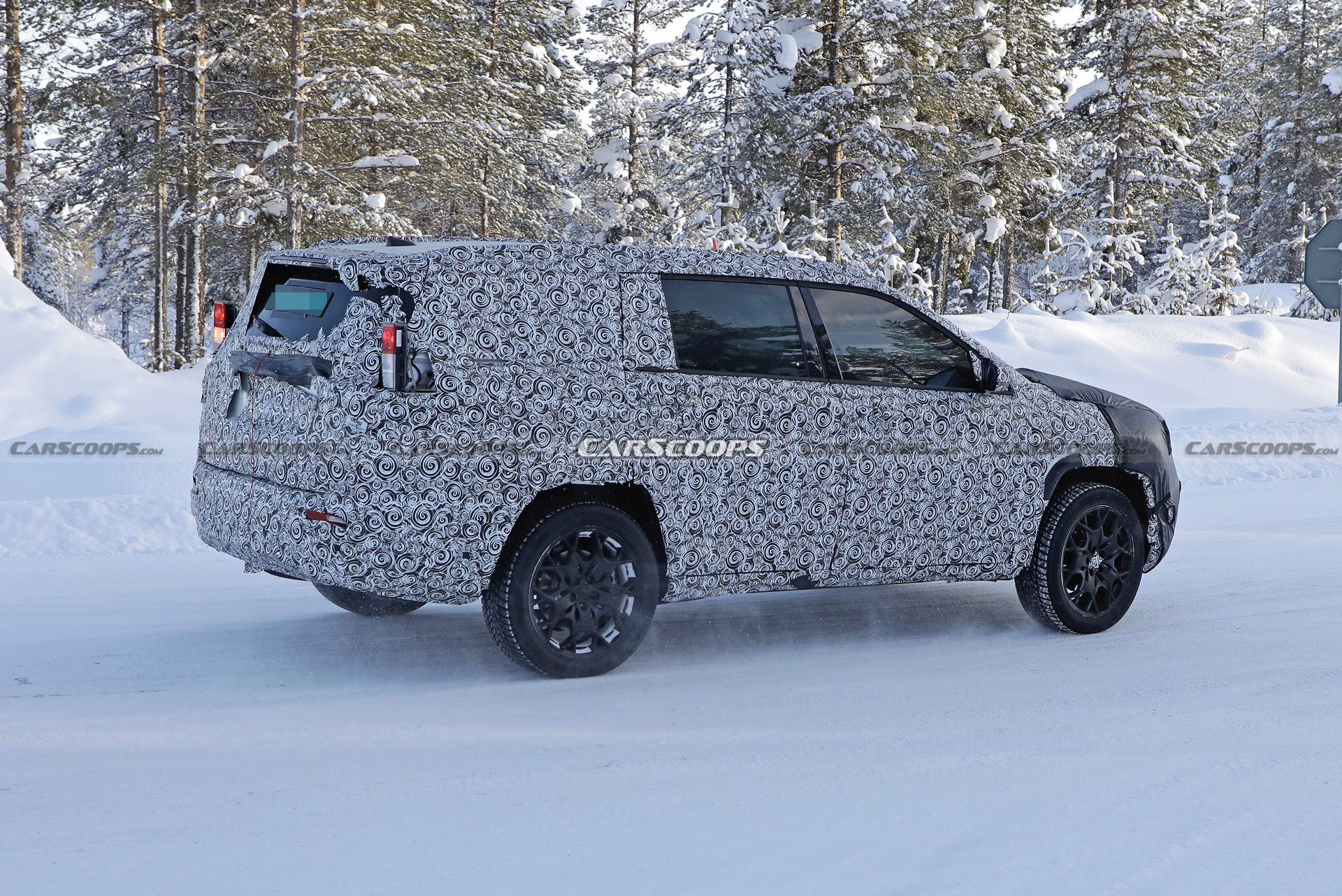 Jeep’s Seven-Seat Compass Could Be A Grand Family Hauler