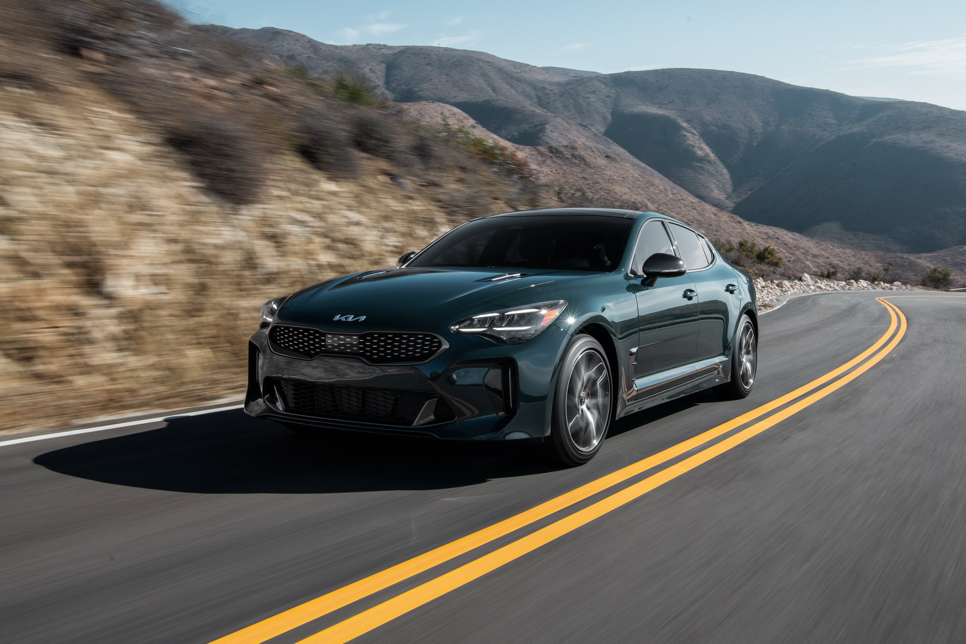 2022 Kia Stinger Starts At $36,090 – Costs $3,000 More Than Last Year’s Model