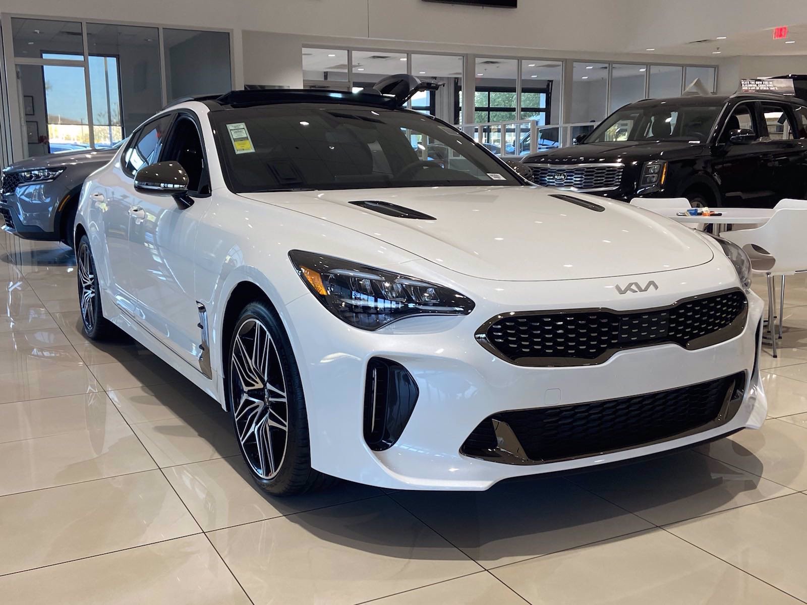 Uh-Oh: 2022 Kia Stinger Already Revealed And Available At U.S. And Canadian Dealerships