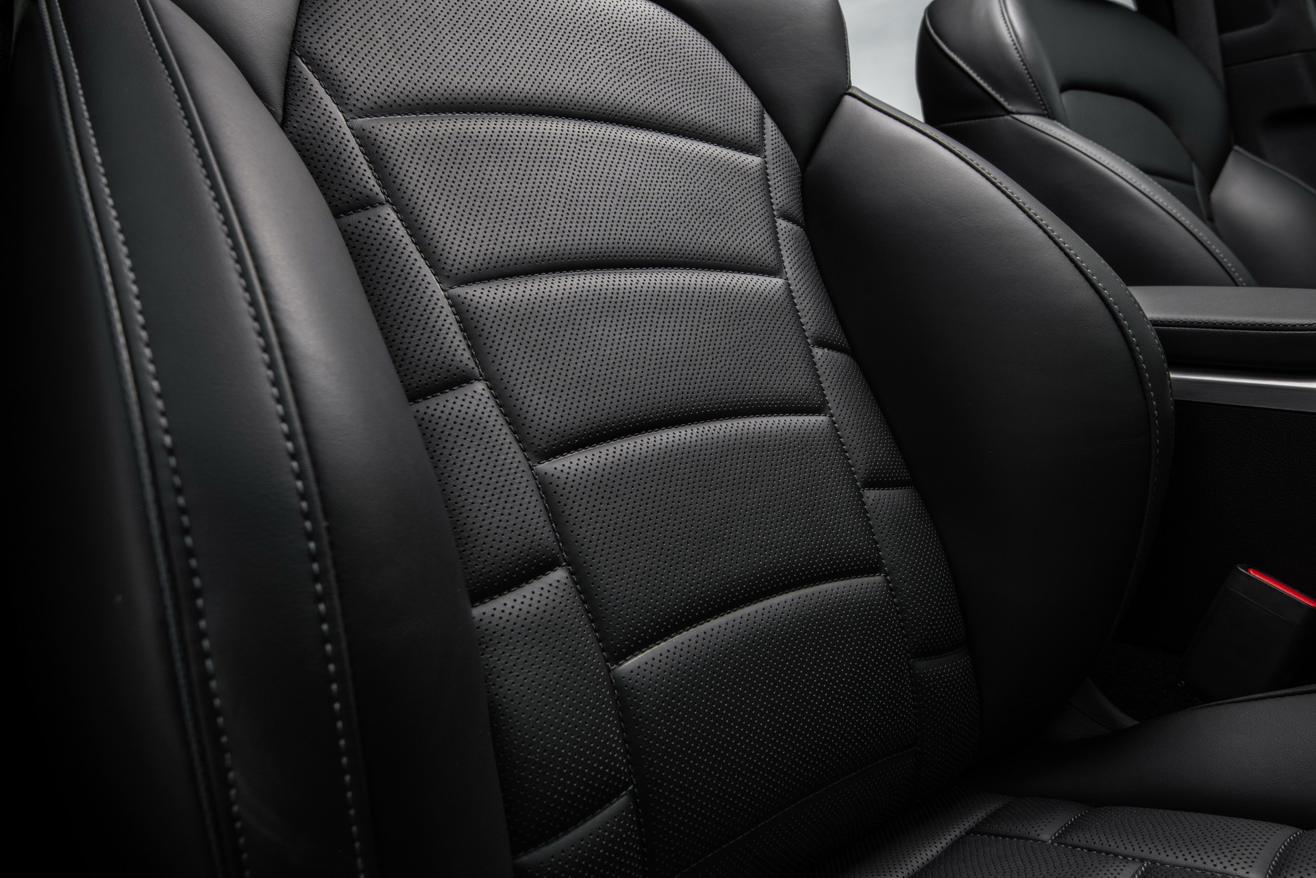 2022 Kia Stinger Starts At $36,090 – Costs $3,000 More Than Last Year’s Model