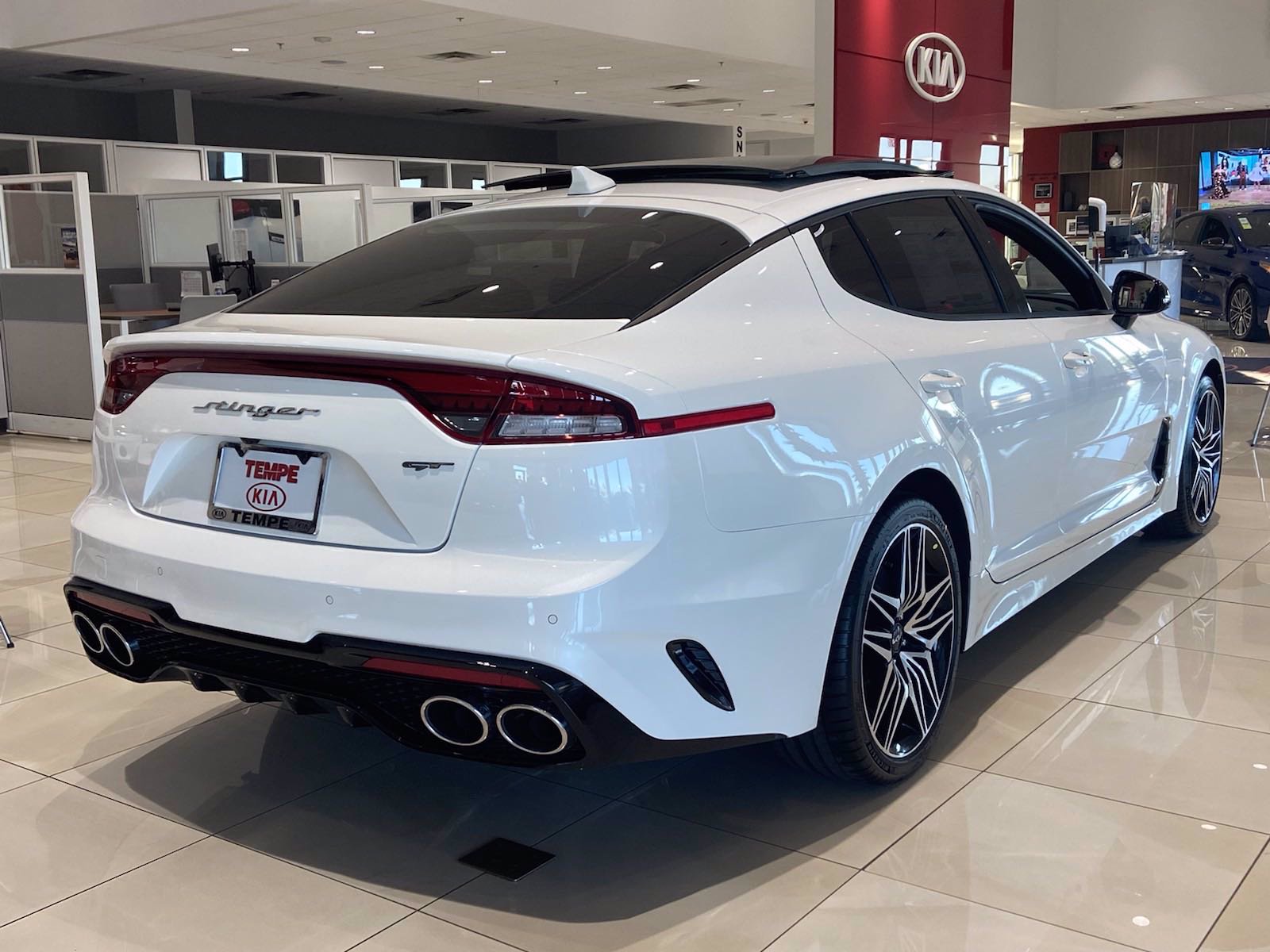 Uh-Oh: 2022 Kia Stinger Already Revealed And Available At U.S. And Canadian Dealerships