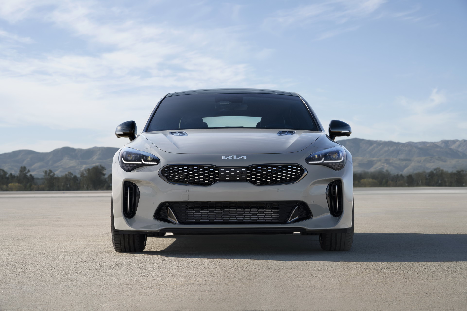 2022 Kia Stinger Starts At $36,090 – Costs $3,000 More Than Last Year’s Model