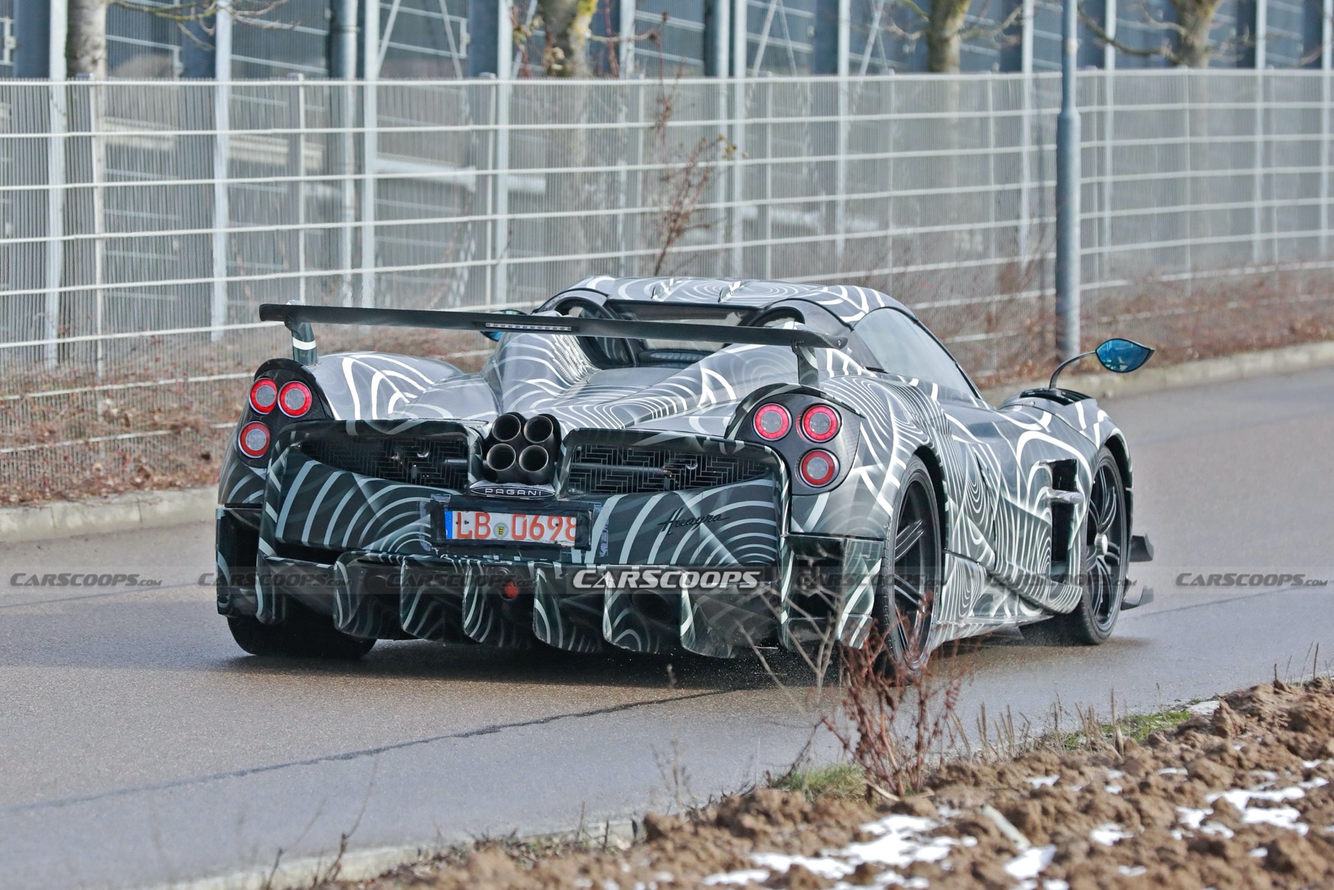 And Another One: Pagani Huayra Roadster Looks To Be Getting One More Mental Special Edition