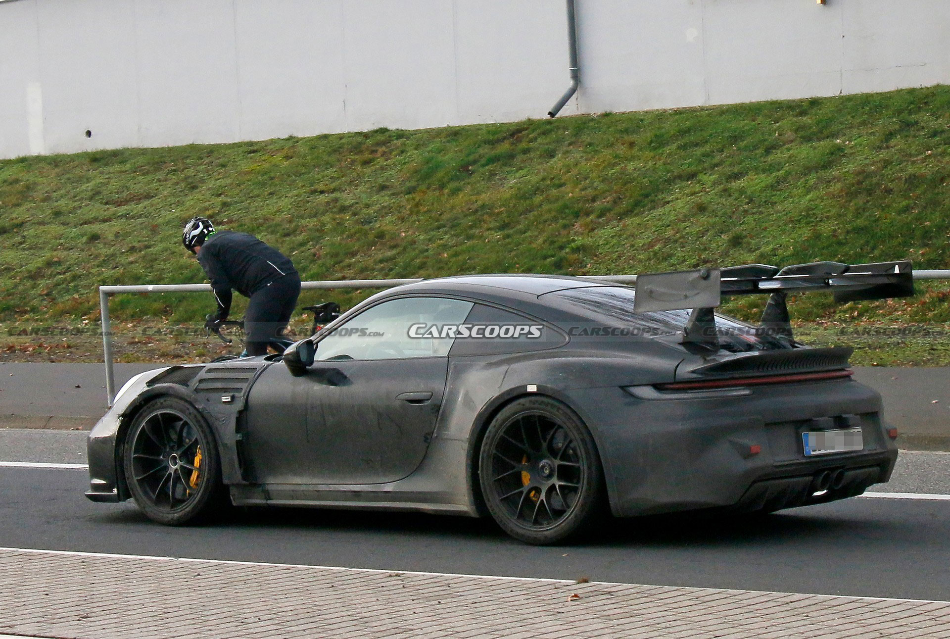 2022 Porsche 911 GT3 RS Will Combine A Naturally Aspirated Flat-Six With A Huge Wing