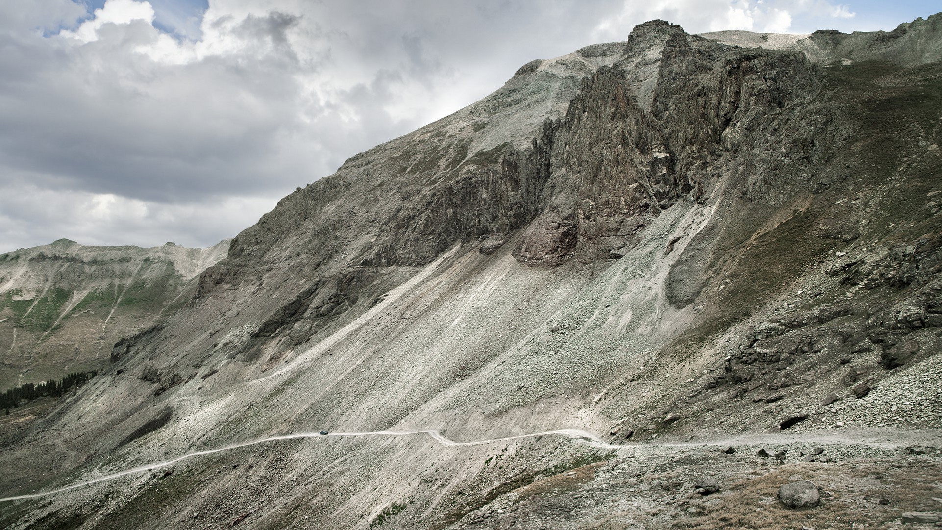 2022 Subaru Outback Wilderness Is A Meaner Off-Road Wagon With A Thing For Plastic Armor
