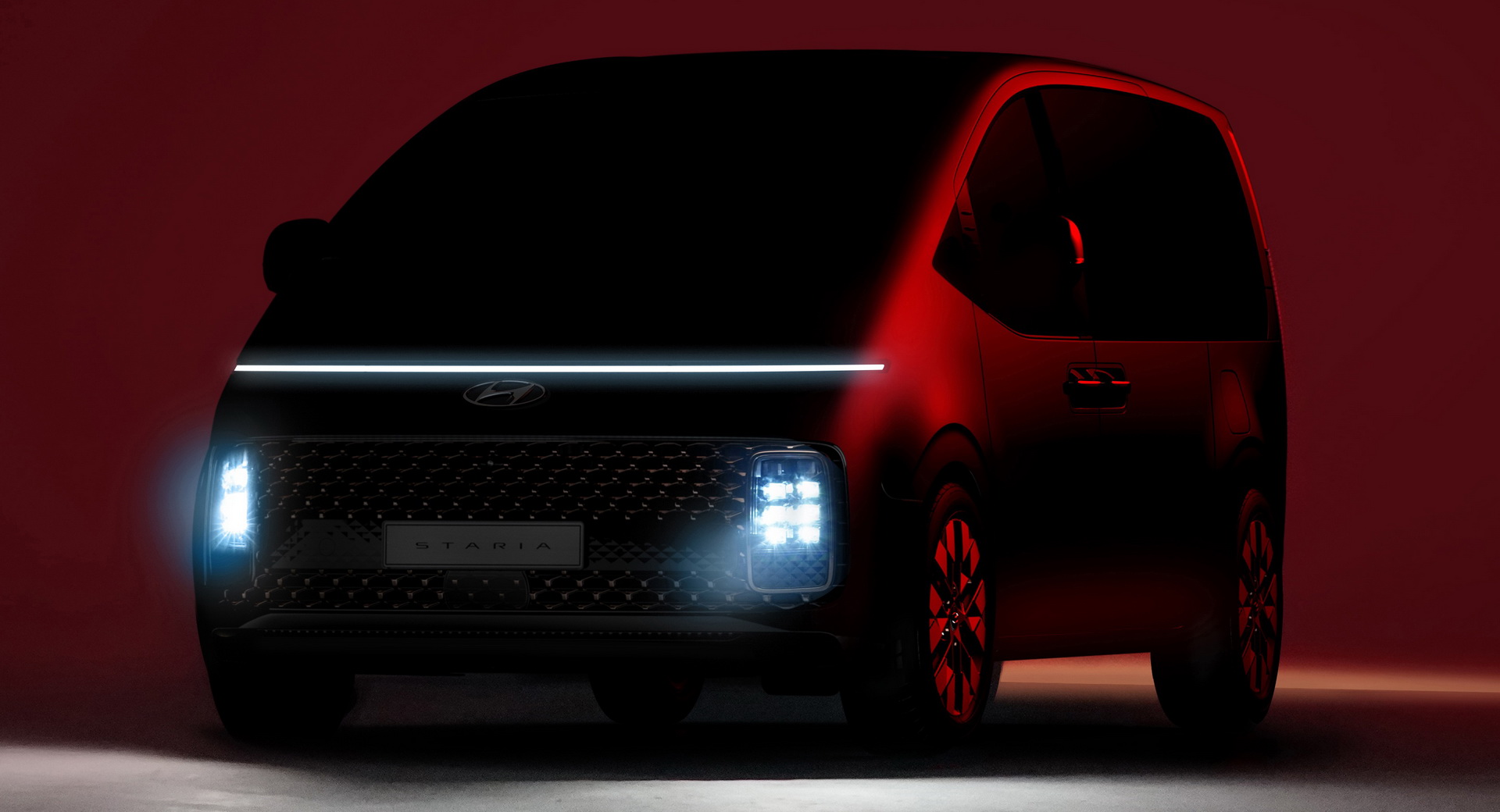 Upcoming Hyundai Staria Minivan Has A “Spaceship Vibe” And “Premium In-Car Experience”
