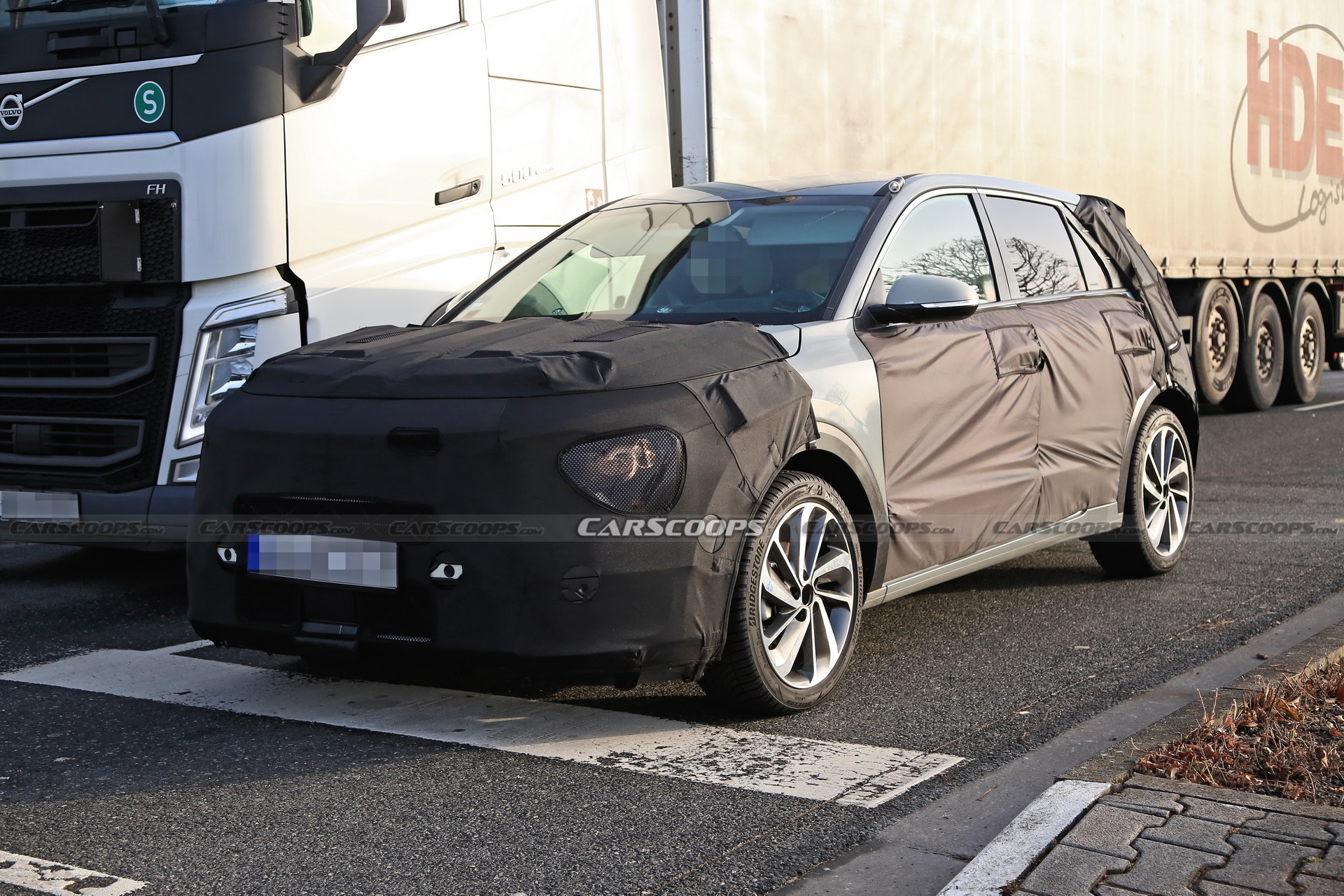 2022 Kia Niro Spied With Bold New Face, Could Debut Later This Year