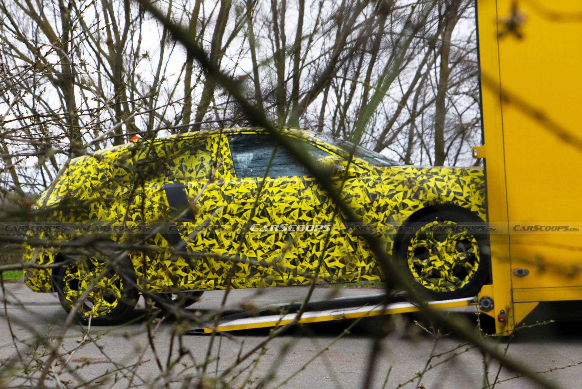 2022 Opel Astra Makes Spy Debut With A Not-So-Subtle Yellow Camo Wrap