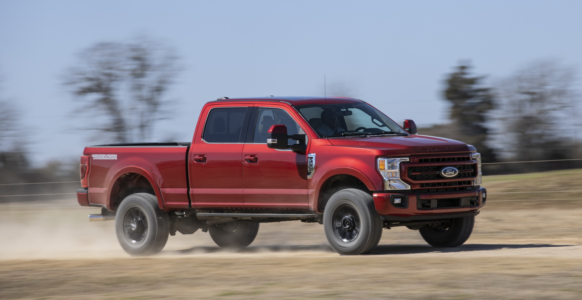 2022 Ford Super Duty Revealed With Less Chrome, New 12-Inch Infotainment System