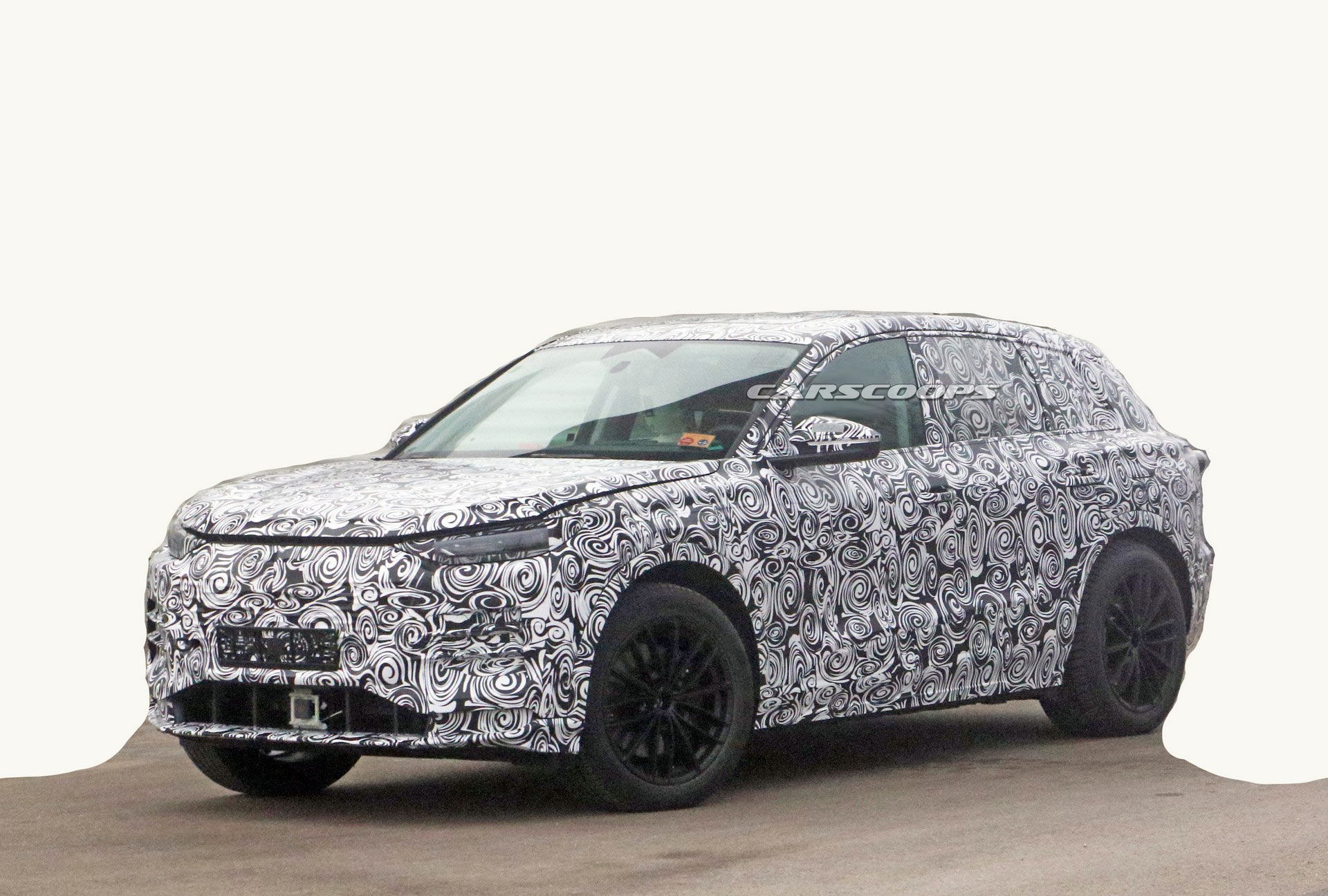 Audi Q5 E-Tron Spied, Could Arrive As Early As Next Year