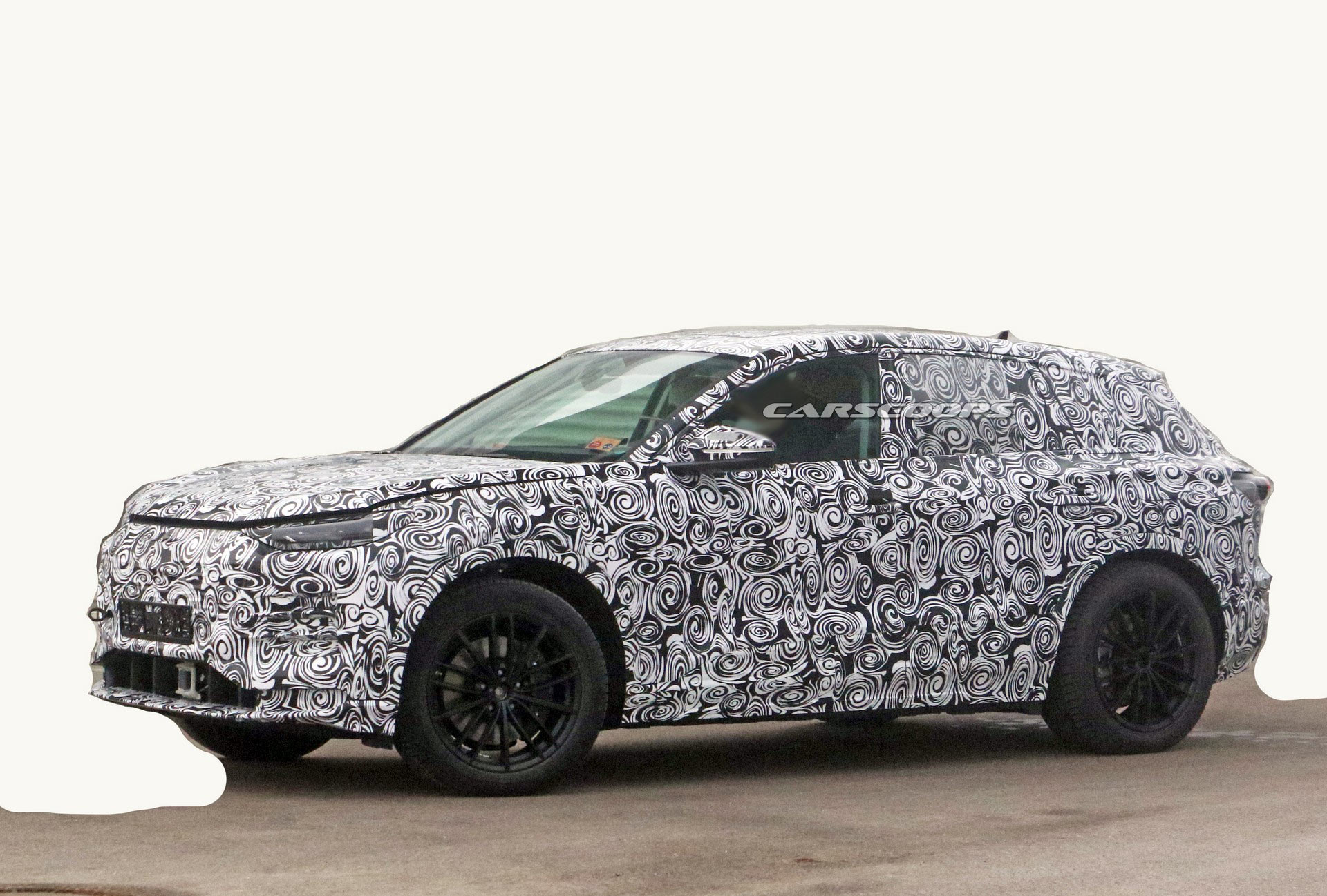 Audi Q5 E-Tron Spied, Could Arrive As Early As Next Year