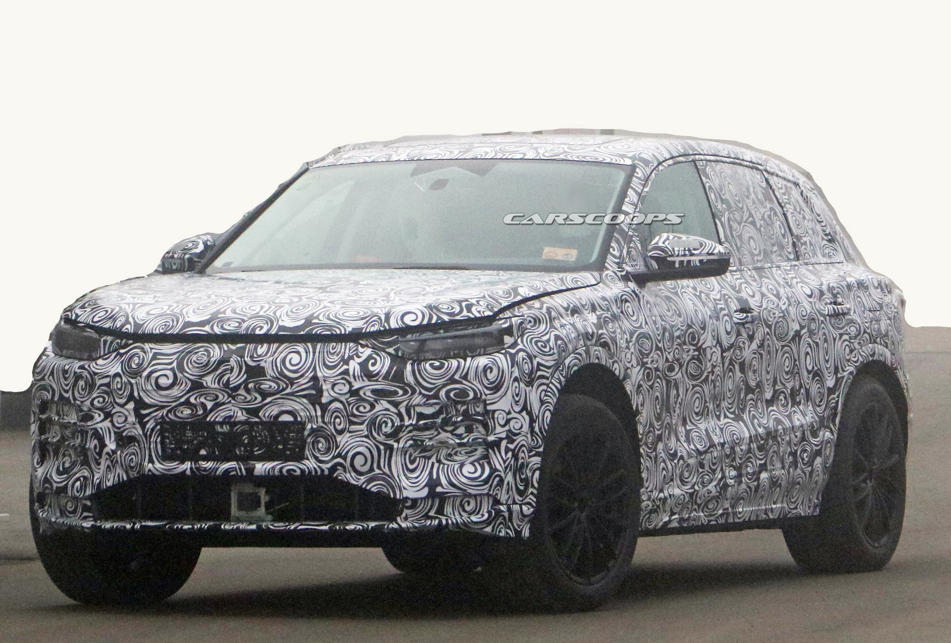 Audi Q5 E-Tron Spied, Could Arrive As Early As Next Year