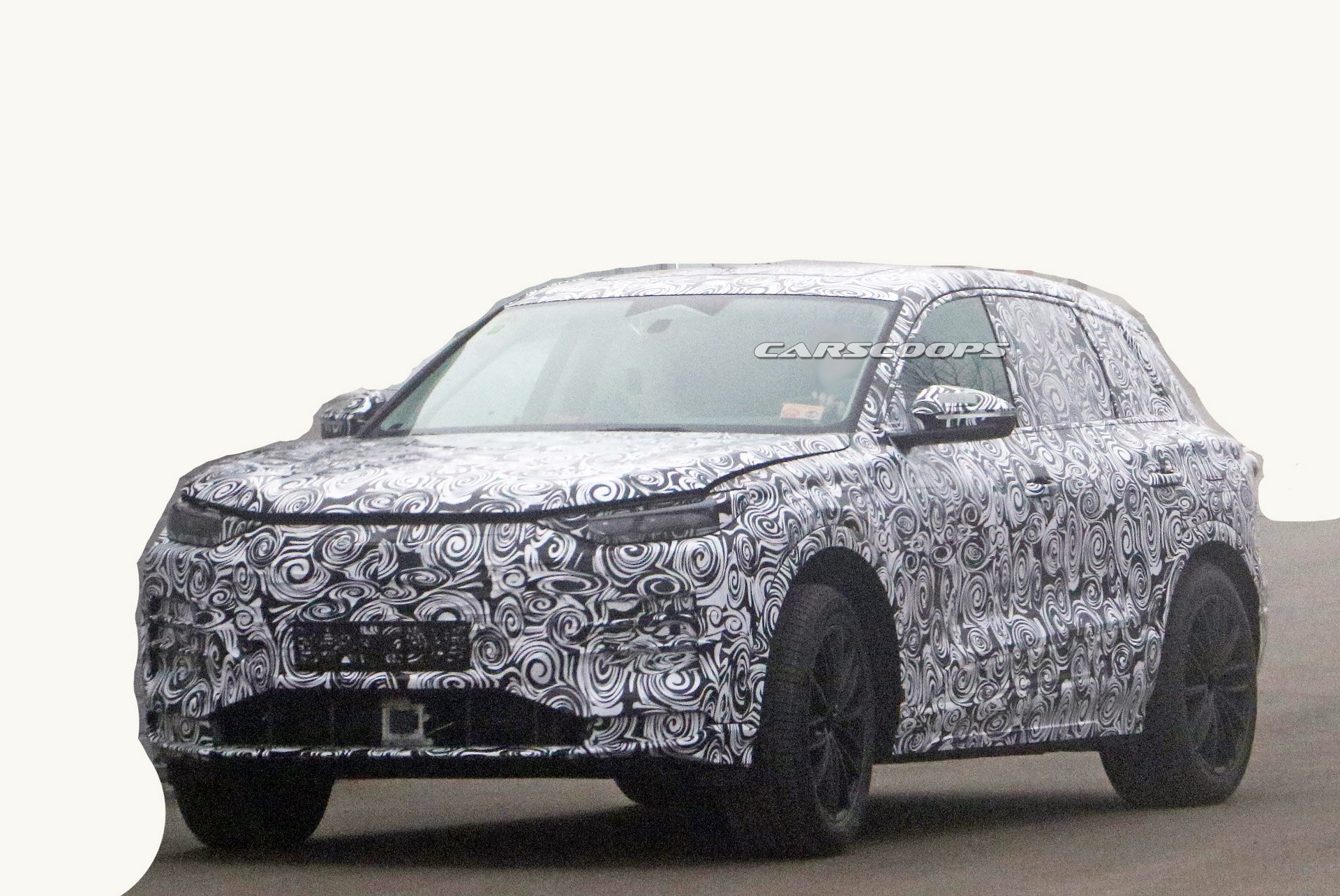 Audi Q5 E-Tron Spied, Could Arrive As Early As Next Year