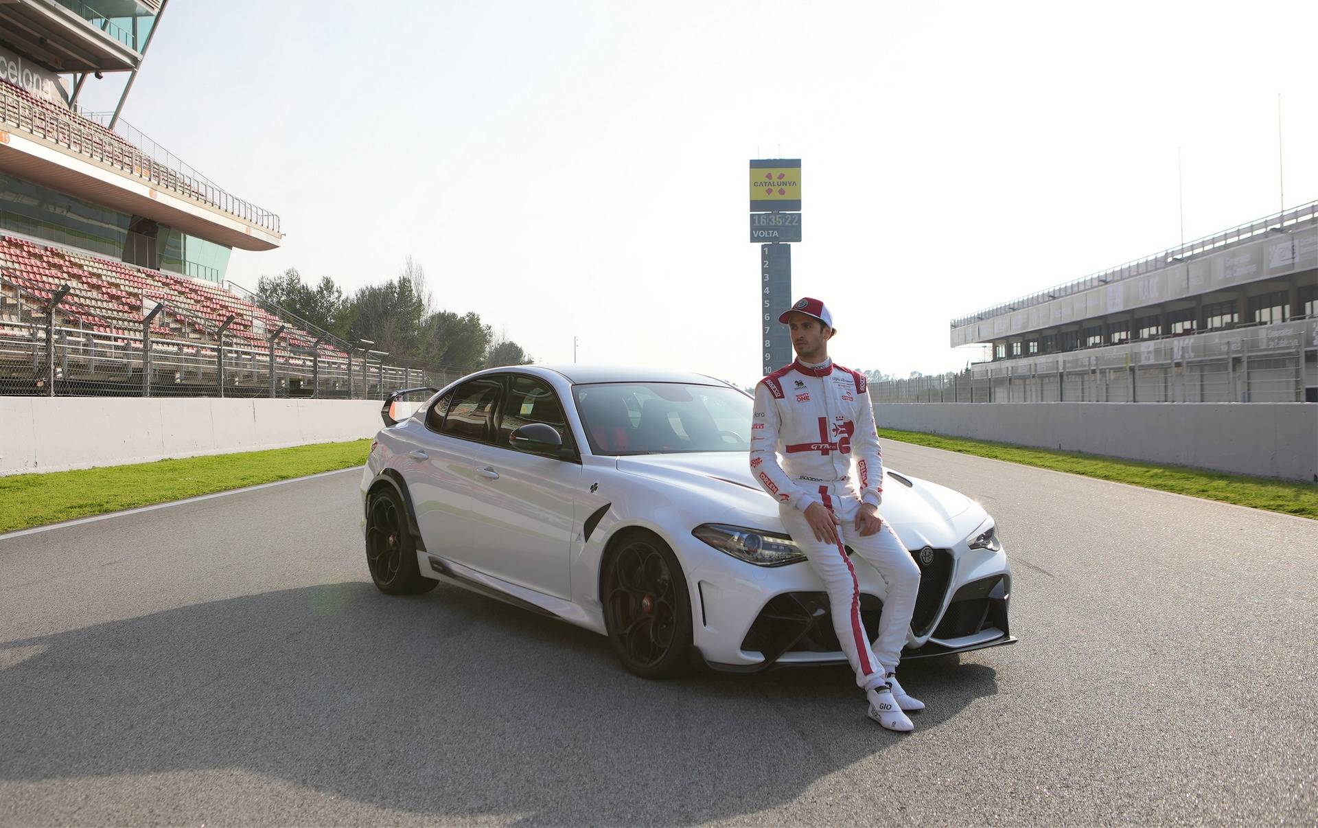 Alfa Romeo’s C41 And Giulia GTAm Take to The Track Ahead Of The Upcoming Formula 1 Season