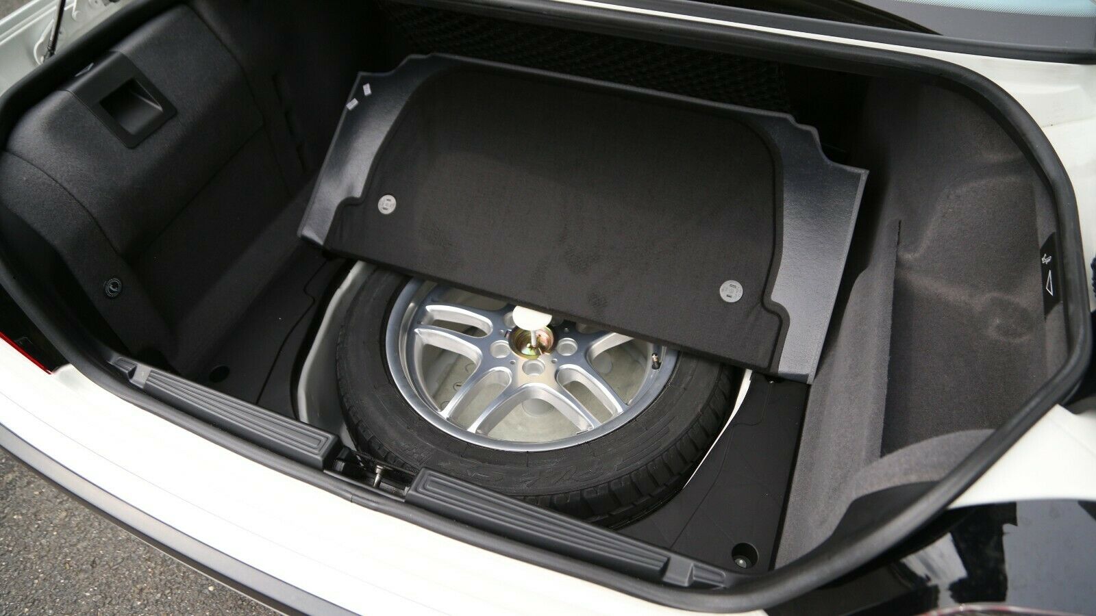 2000 BMW 7-Series In Pristine Condition Commandeers $80K Asking Price