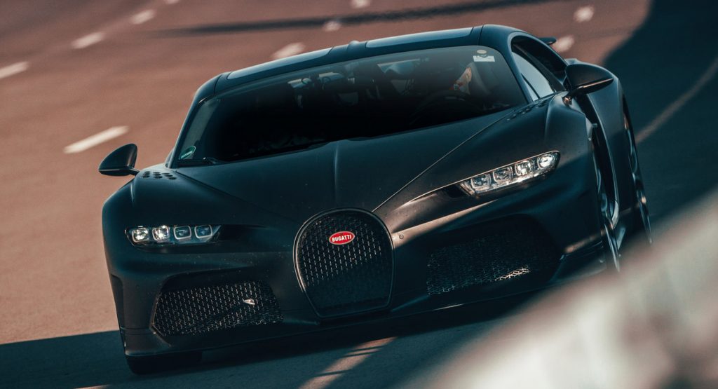 https://www.carscoops.com/wp-content/uploads/2021/03/Bugatti-Chiron-Super-Sport-300-And-Pur-Sport-9-2-1024x555.jpg