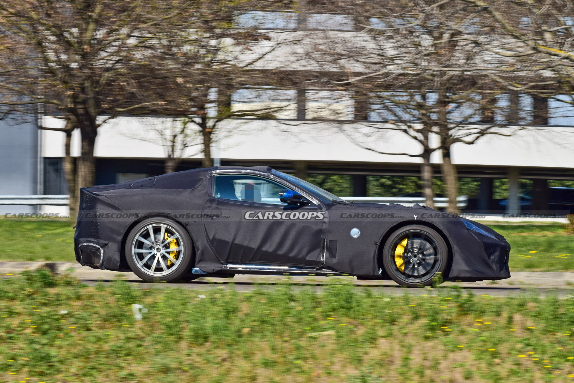 2022 Ferrari 812 ‘Versione Speciale’ Spotted Trying To Hide Under Dizzying Graphics