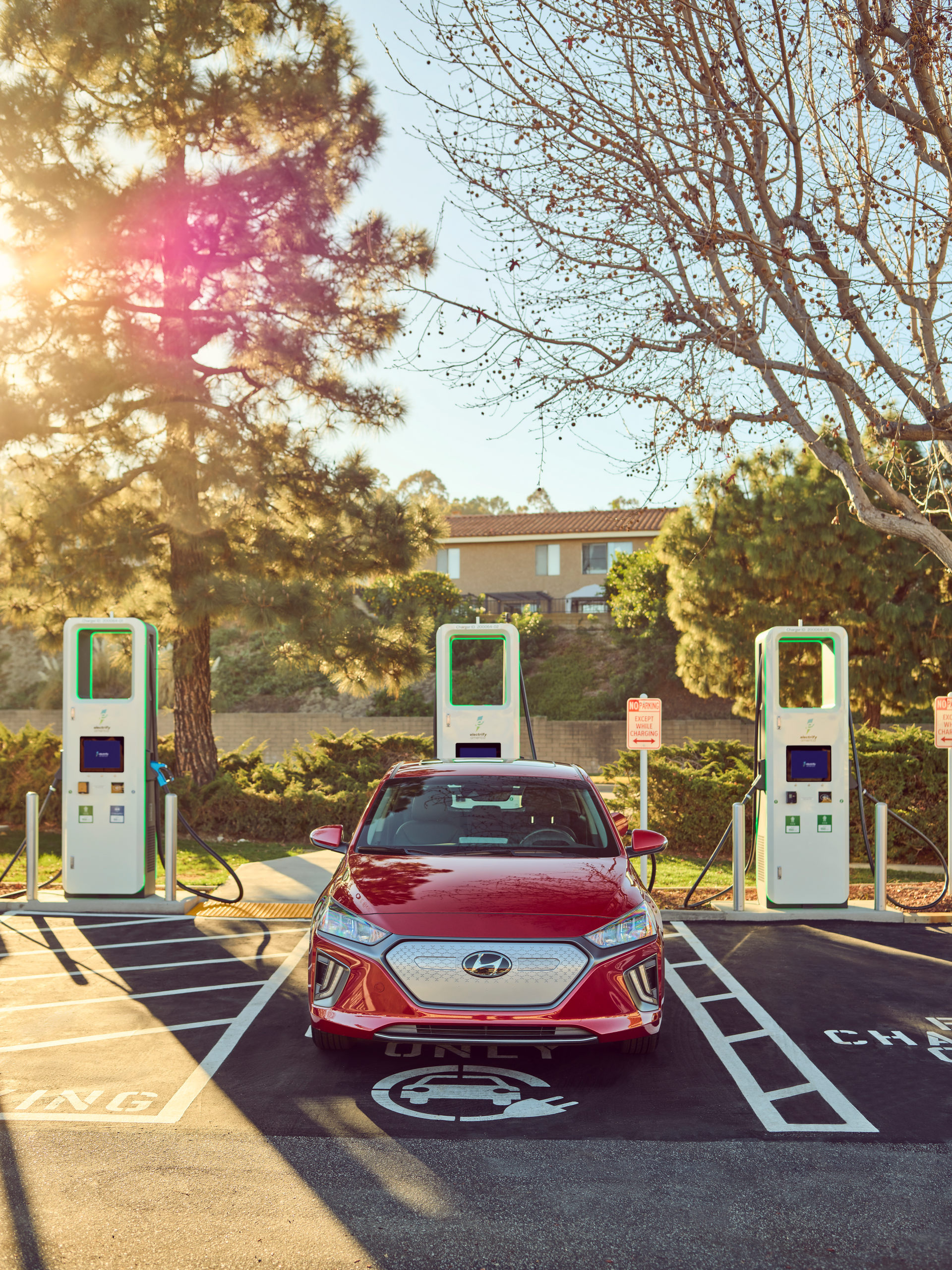 2021 Hyundai Kona Electric And Ioniq Electric Get 250 kWh Of Free Charging