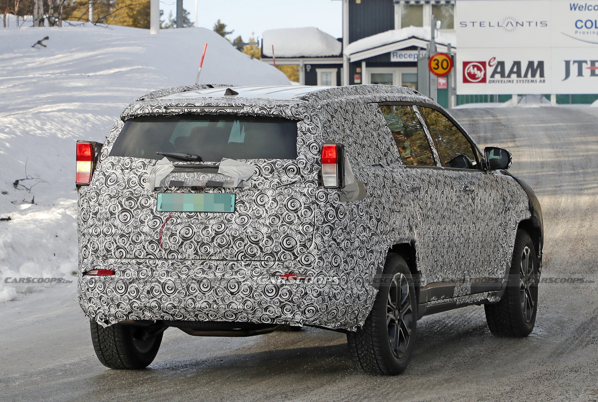 Jeep’s Compass-Based Seven-Seater Spied Testing In Northern Sweden