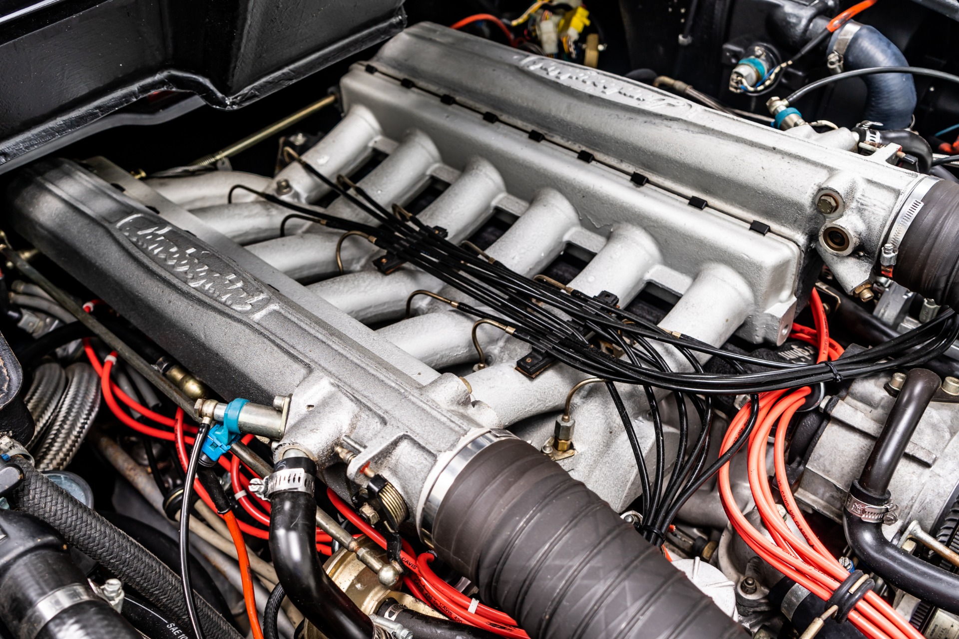 Rich ’80s Kids, Succumb To Your Midlife Crisis With This Lamborghini Countach 5000 QV