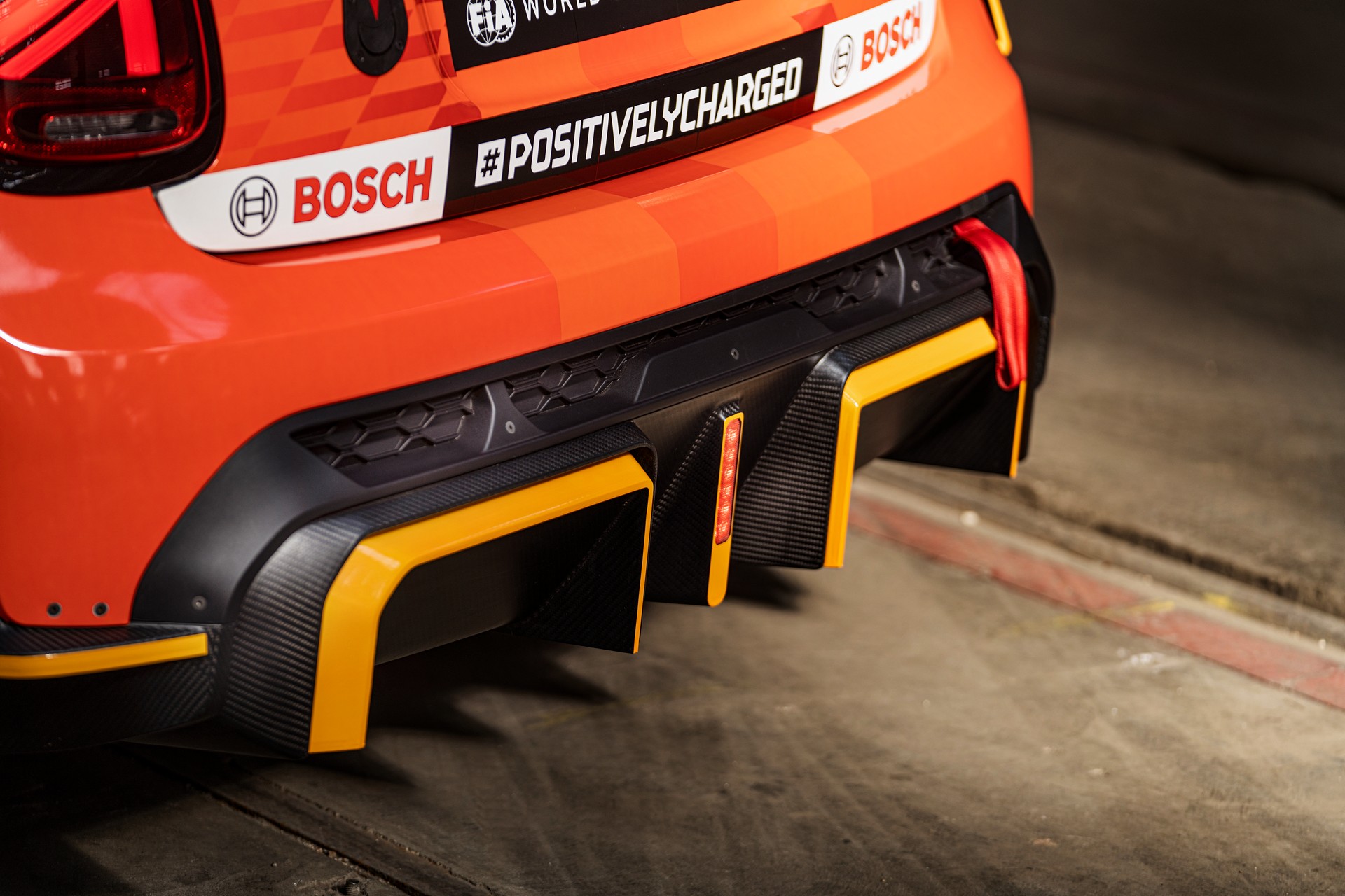 MINI Electric Pacesetter Hints At An Electrifying Future For JCW