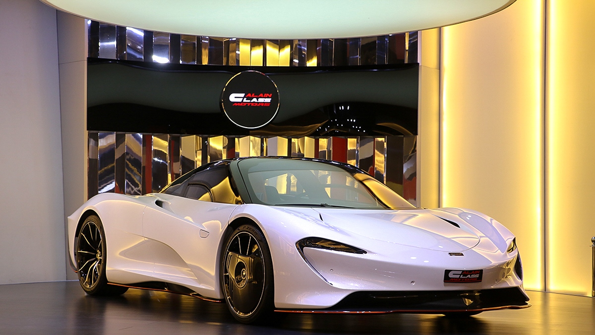 Care For A Freshly-Delivered McLaren Speedtail With A Wood Grain Steering Wheel?