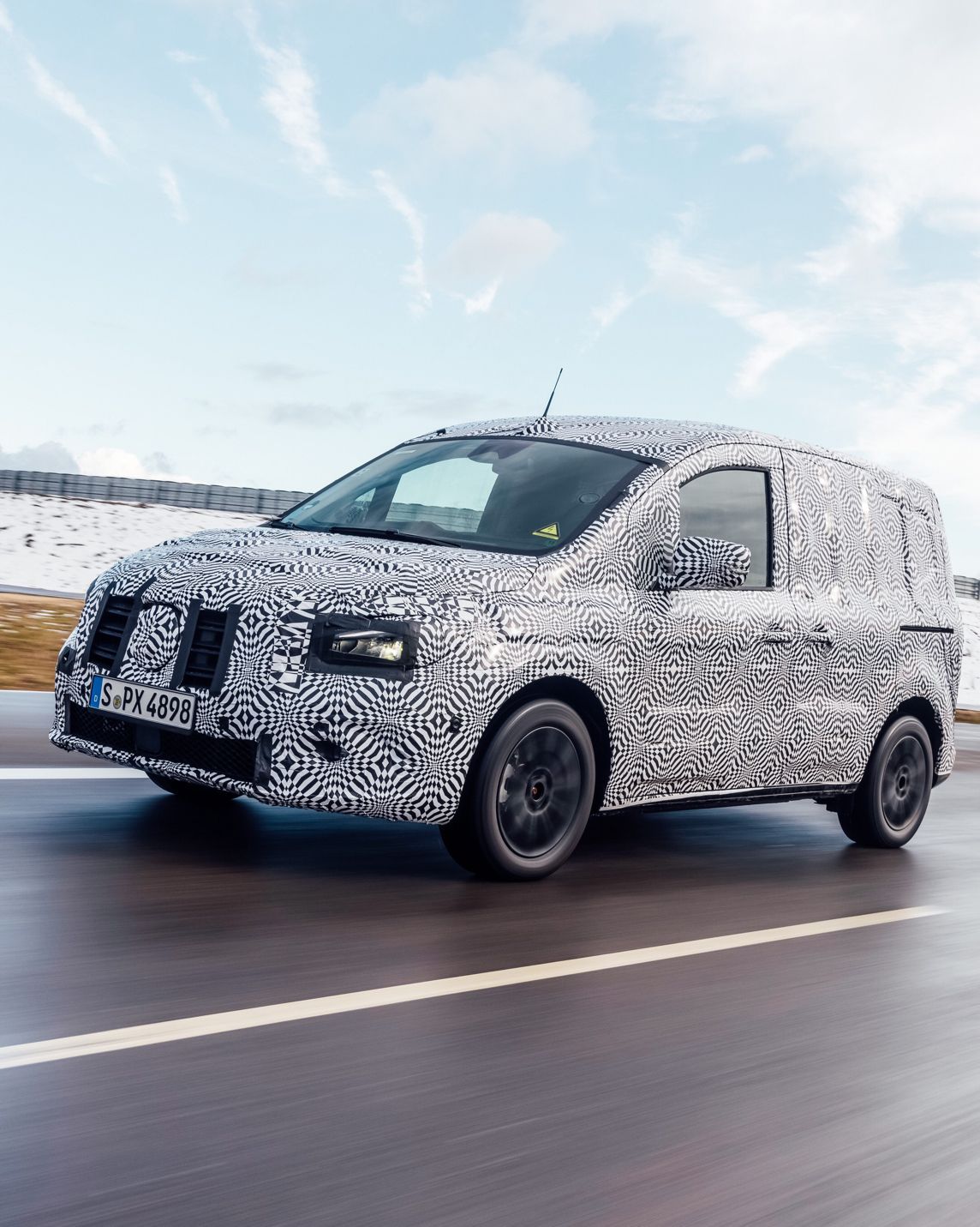 Mercedes-Benz Previews All-Electric eCitan Minivan