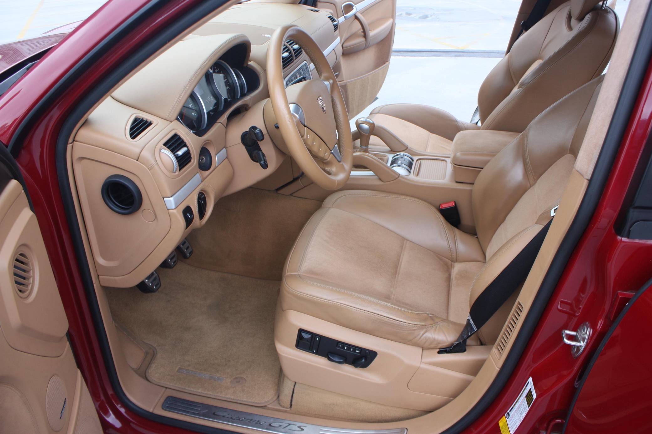 2009 Porsche Cayenne GTS With Six-Speed Manual Is A Rare Species
