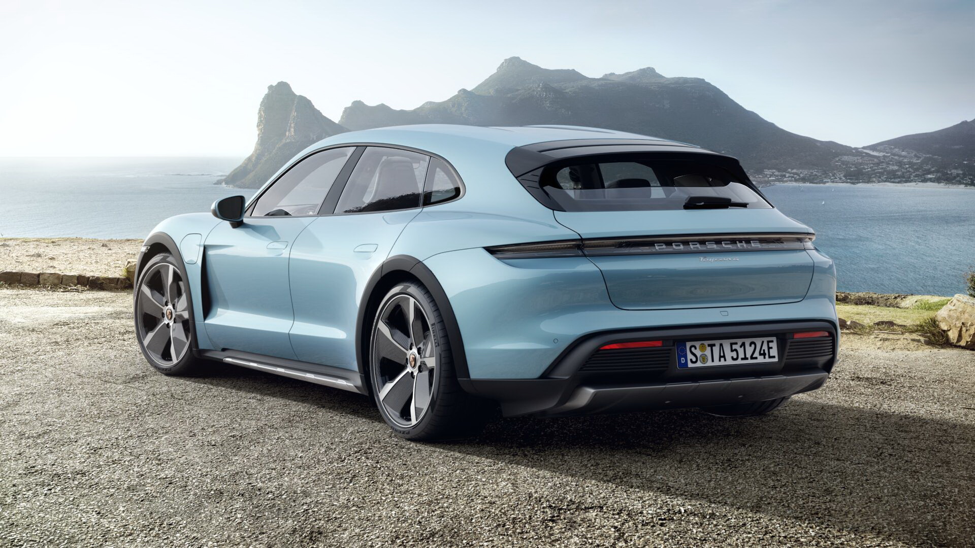 This Is What A Loaded $272,229 Taycan Cross Turismo Looks Like With Porsche’s Configurator