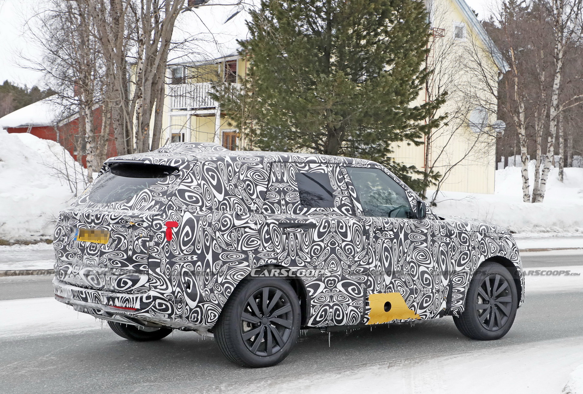 2022 Range Rover Coming To Dominate The Full-Size Luxury SUV Class In Both Regular And PHEV Variants