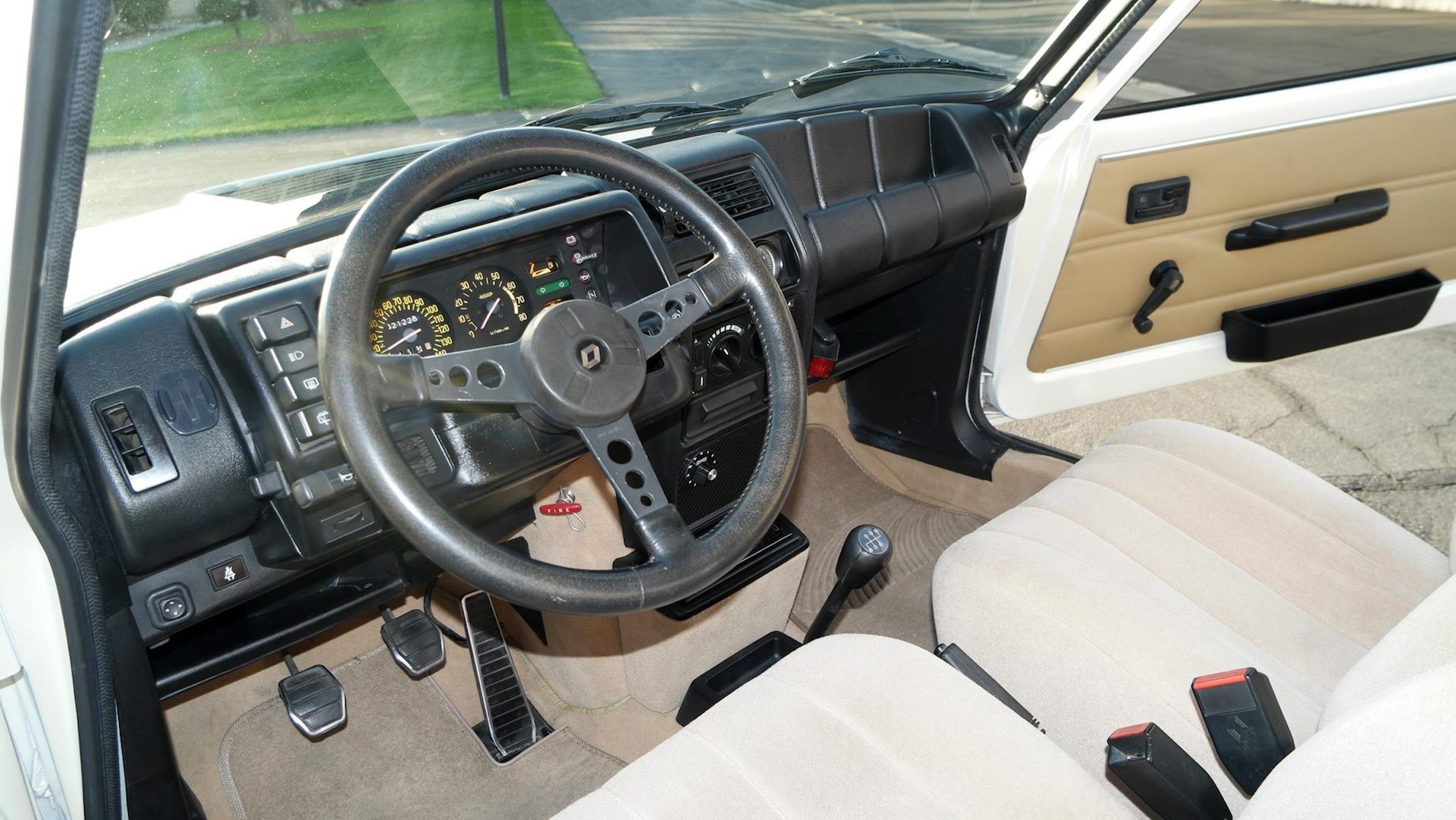 This Renault 5 Turbo 2 RWD Hot Hatch Hides A 13B Rotary Surprise