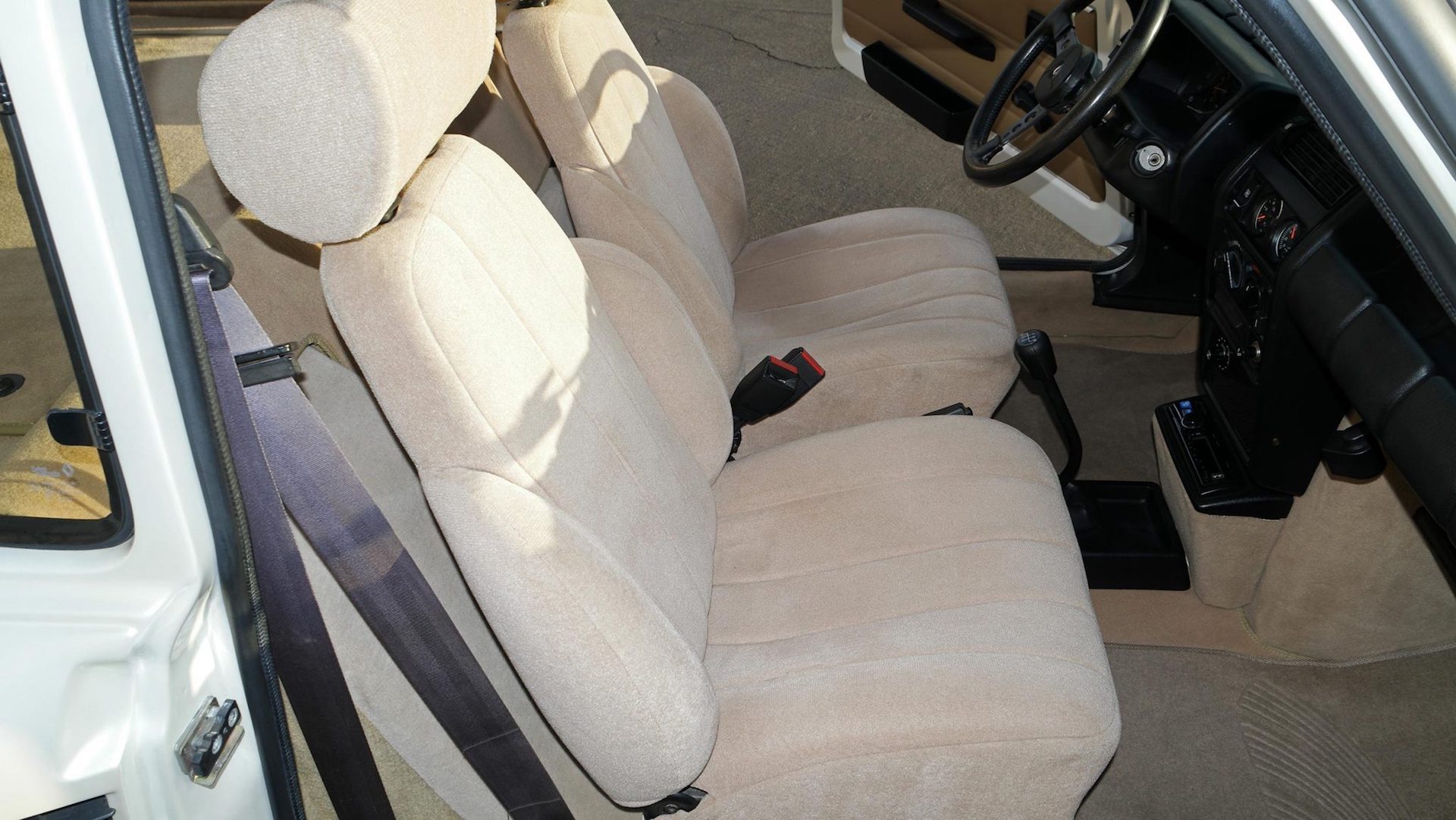 This Renault 5 Turbo 2 RWD Hot Hatch Hides A 13B Rotary Surprise